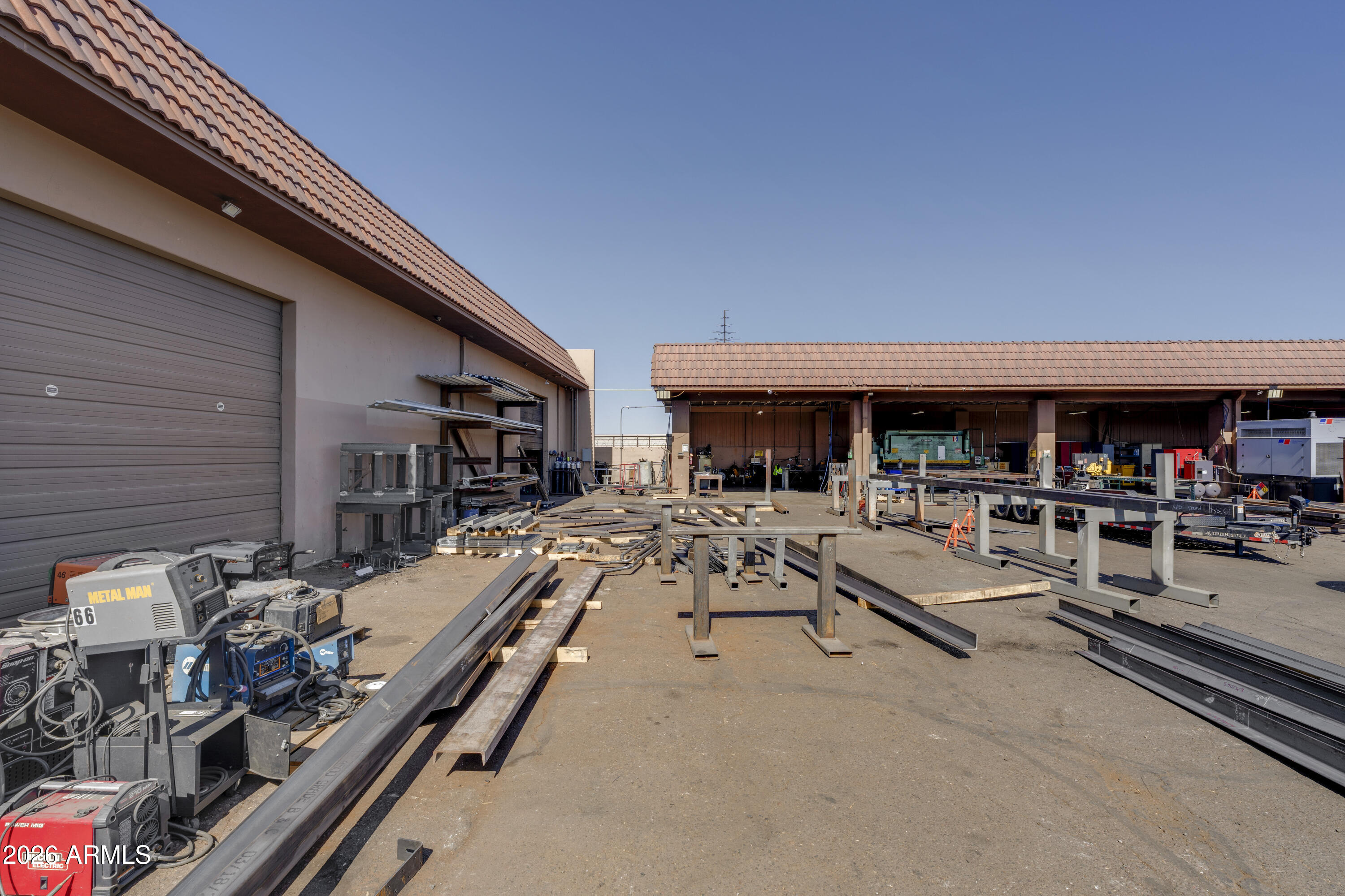 67TH AVE & NORTHERN INDUSTRIAL PARK - Commercial Sale