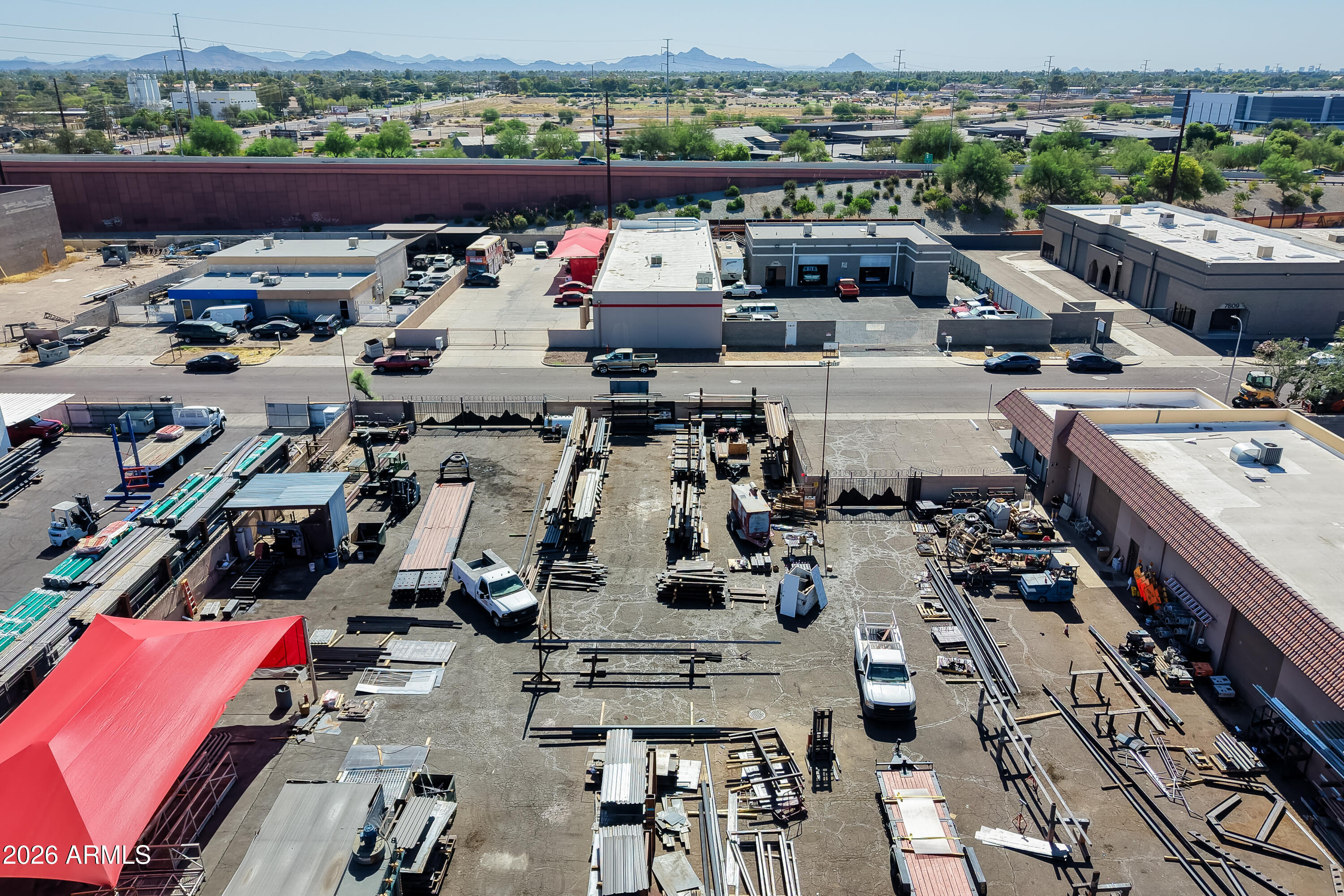 67TH AVE & NORTHERN INDUSTRIAL PARK - Commercial Sale
