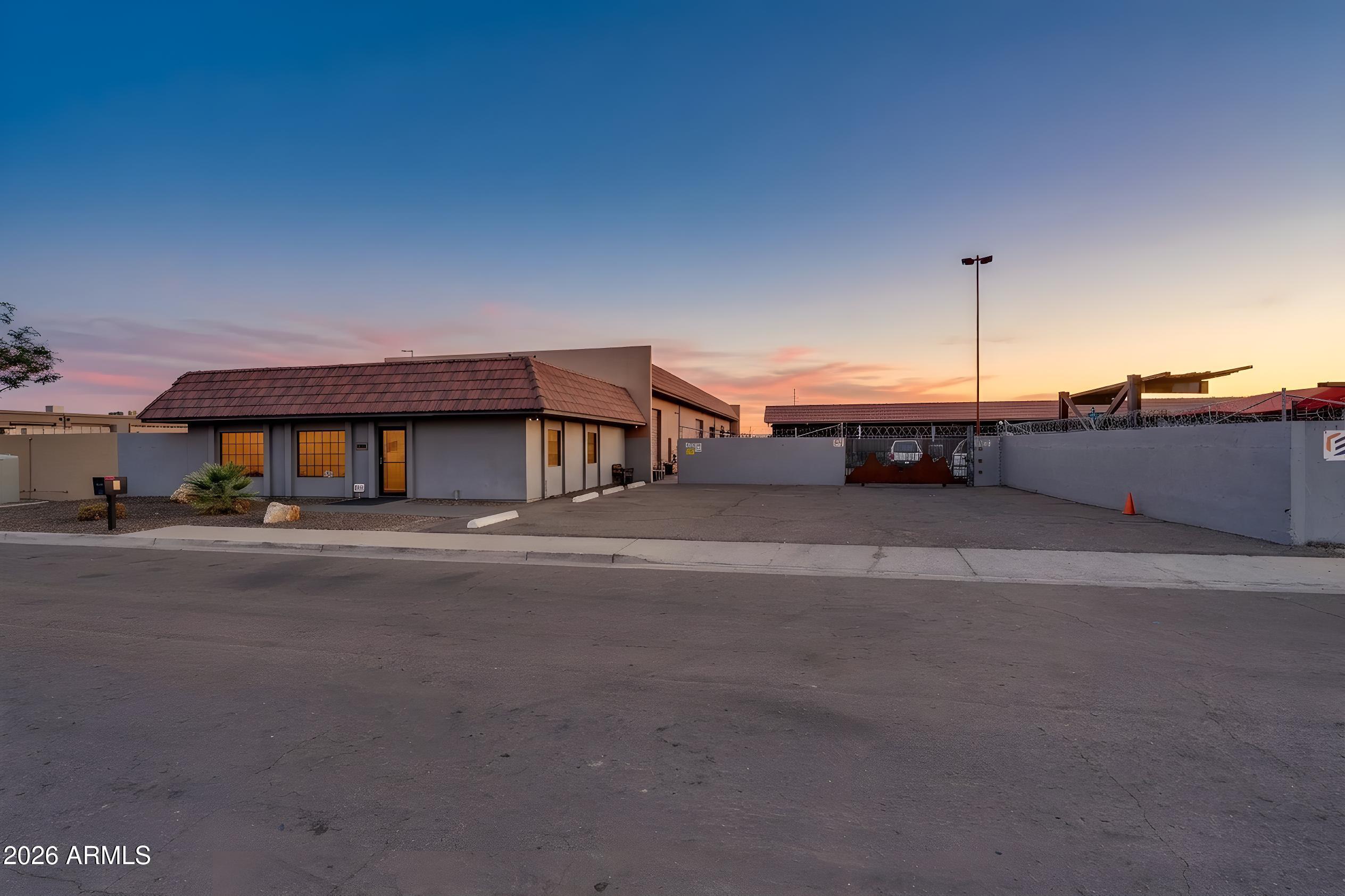 67TH AVE & NORTHERN INDUSTRIAL PARK - Commercial Sale