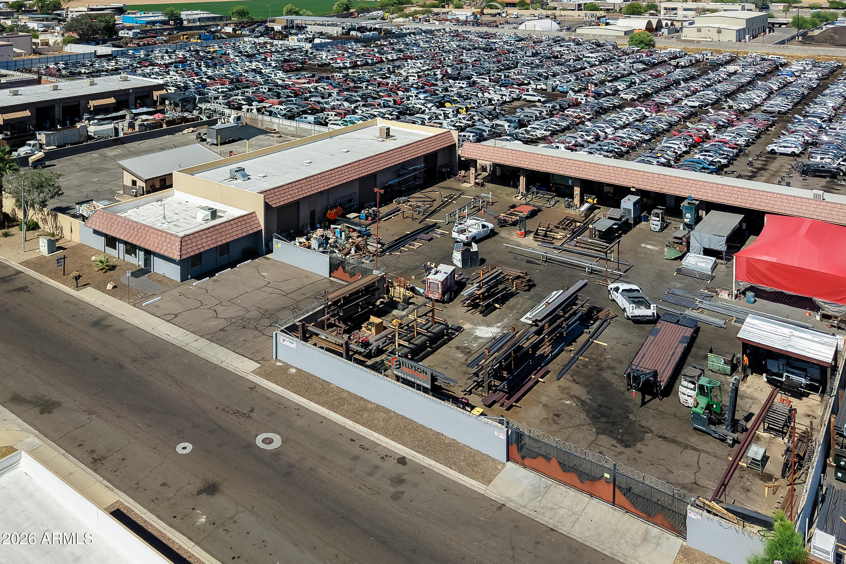 67TH AVE & NORTHERN INDUSTRIAL PARK - Commercial Sale