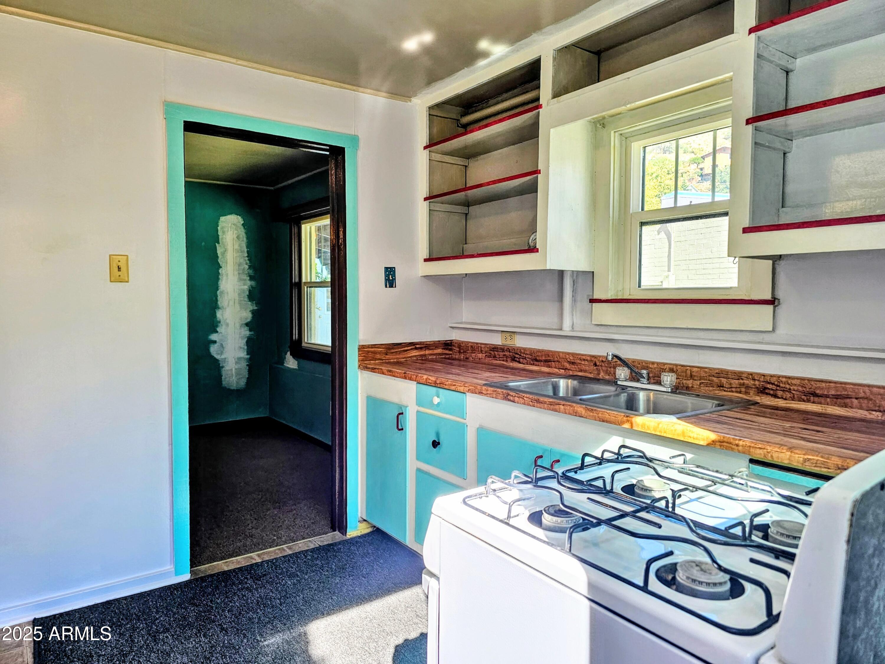 OLD BISBEE - Commercial Sale