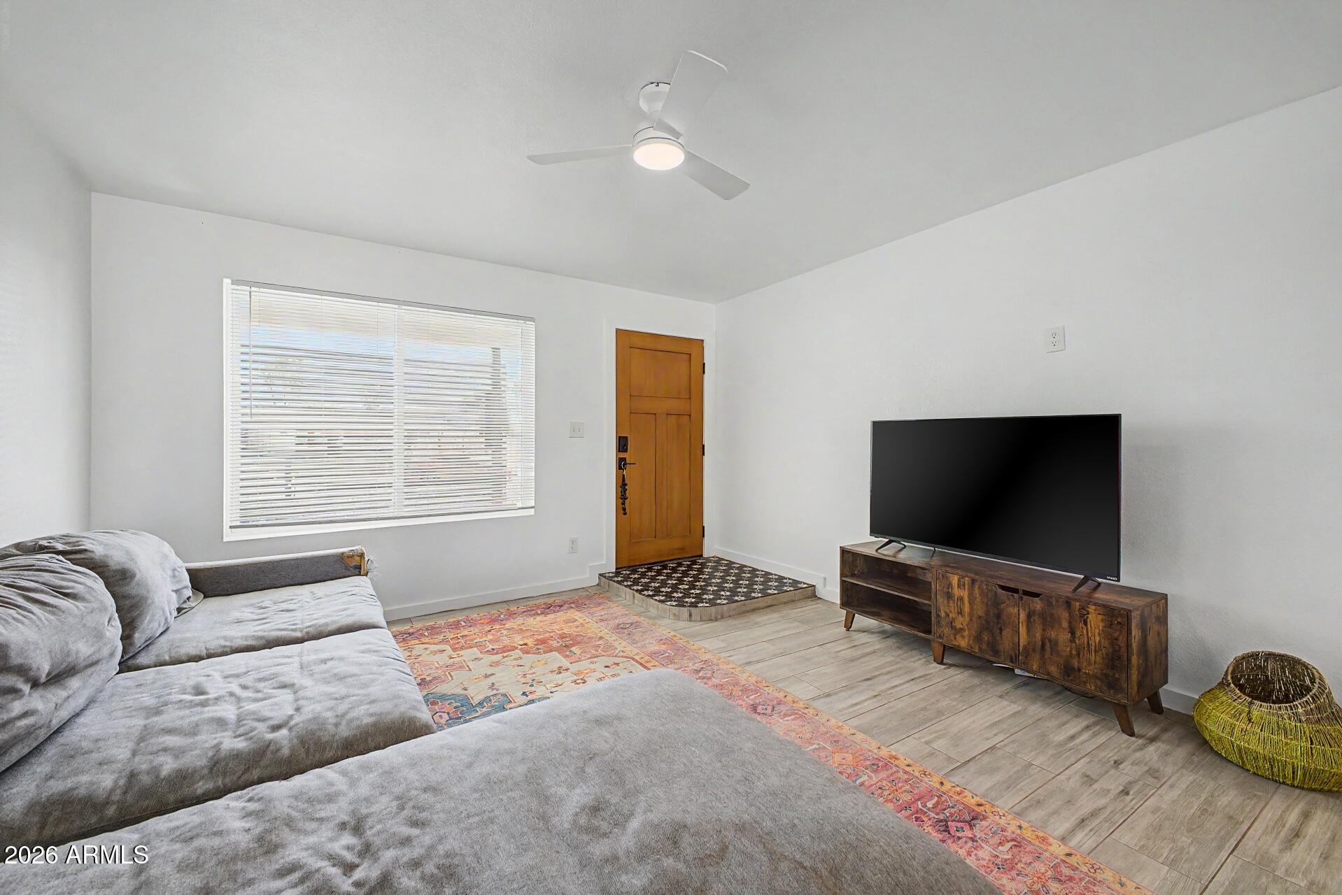 WOODBRIAR 6 - Residential