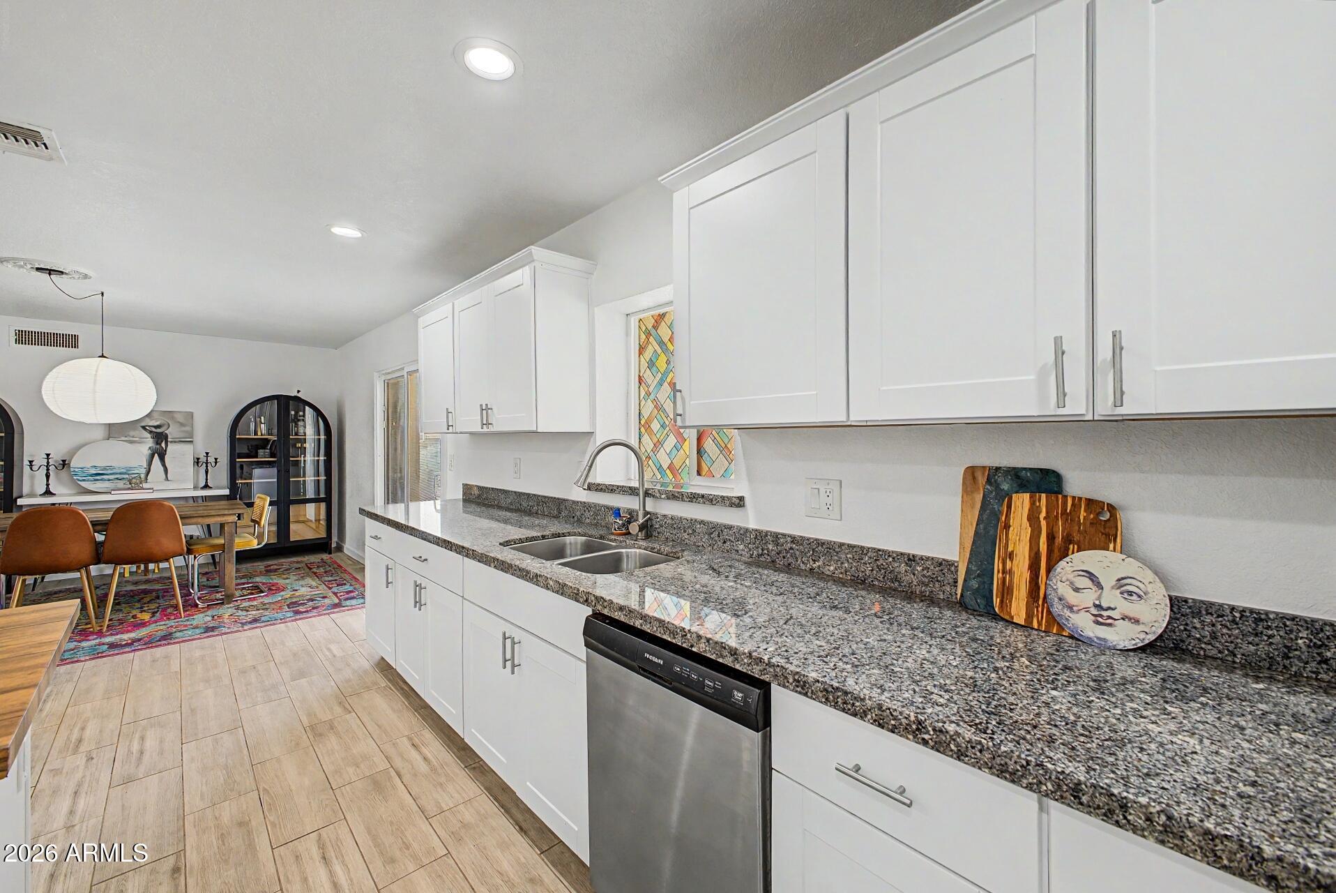 WOODBRIAR 6 - Residential