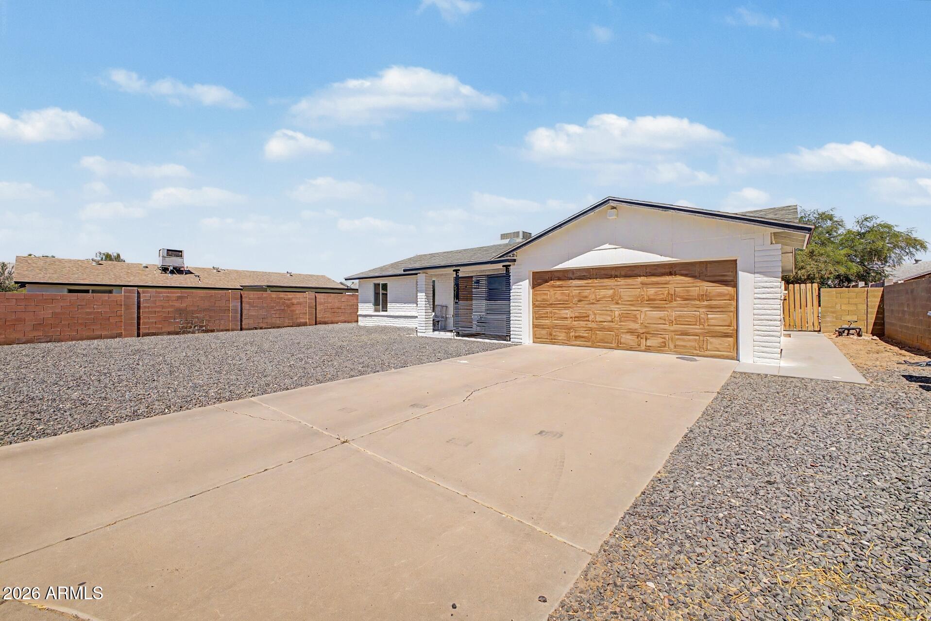 WOODBRIAR 6 - Residential