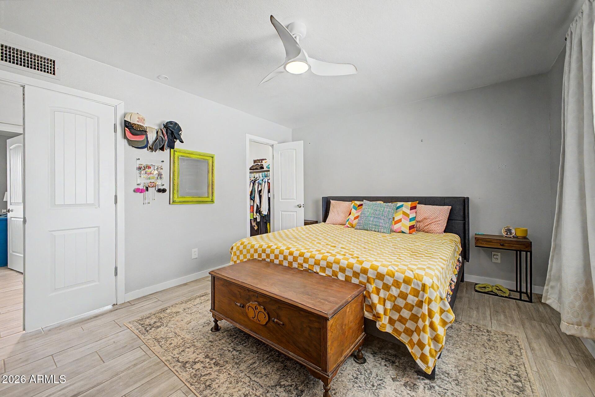 WOODBRIAR 6 - Residential