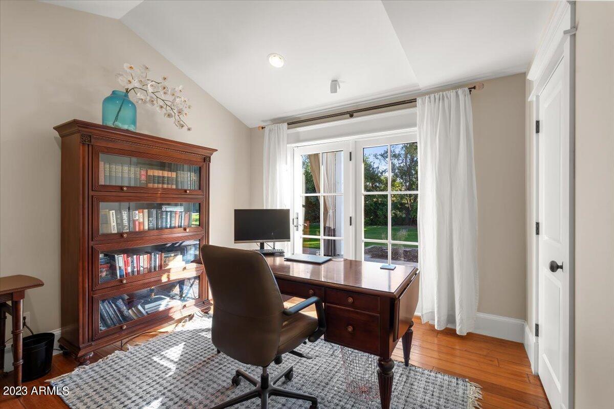 GROVE PARK ESTATES PLAT B - Residential