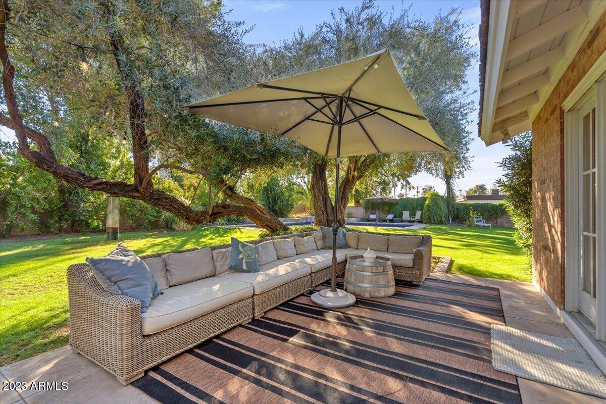 GROVE PARK ESTATES PLAT B - Residential