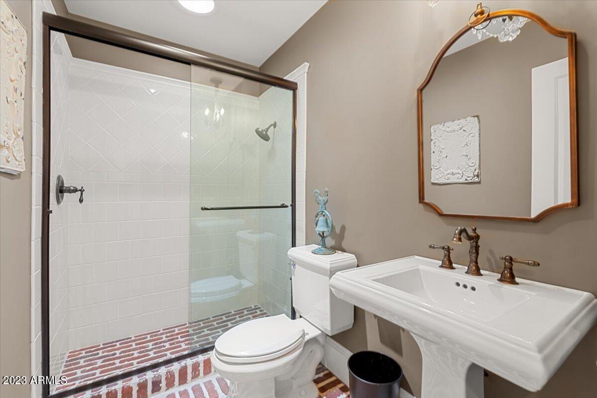 GROVE PARK ESTATES PLAT B - Residential
