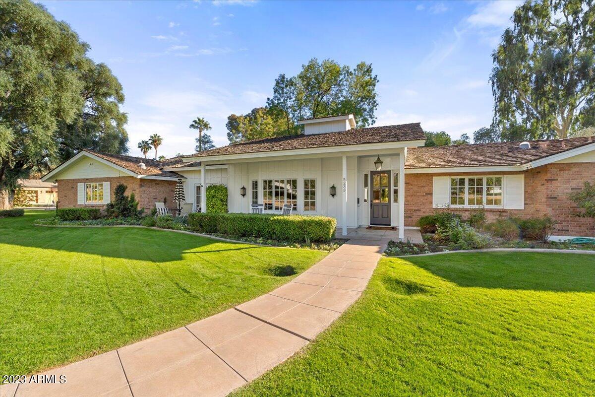 GROVE PARK ESTATES PLAT B - Residential