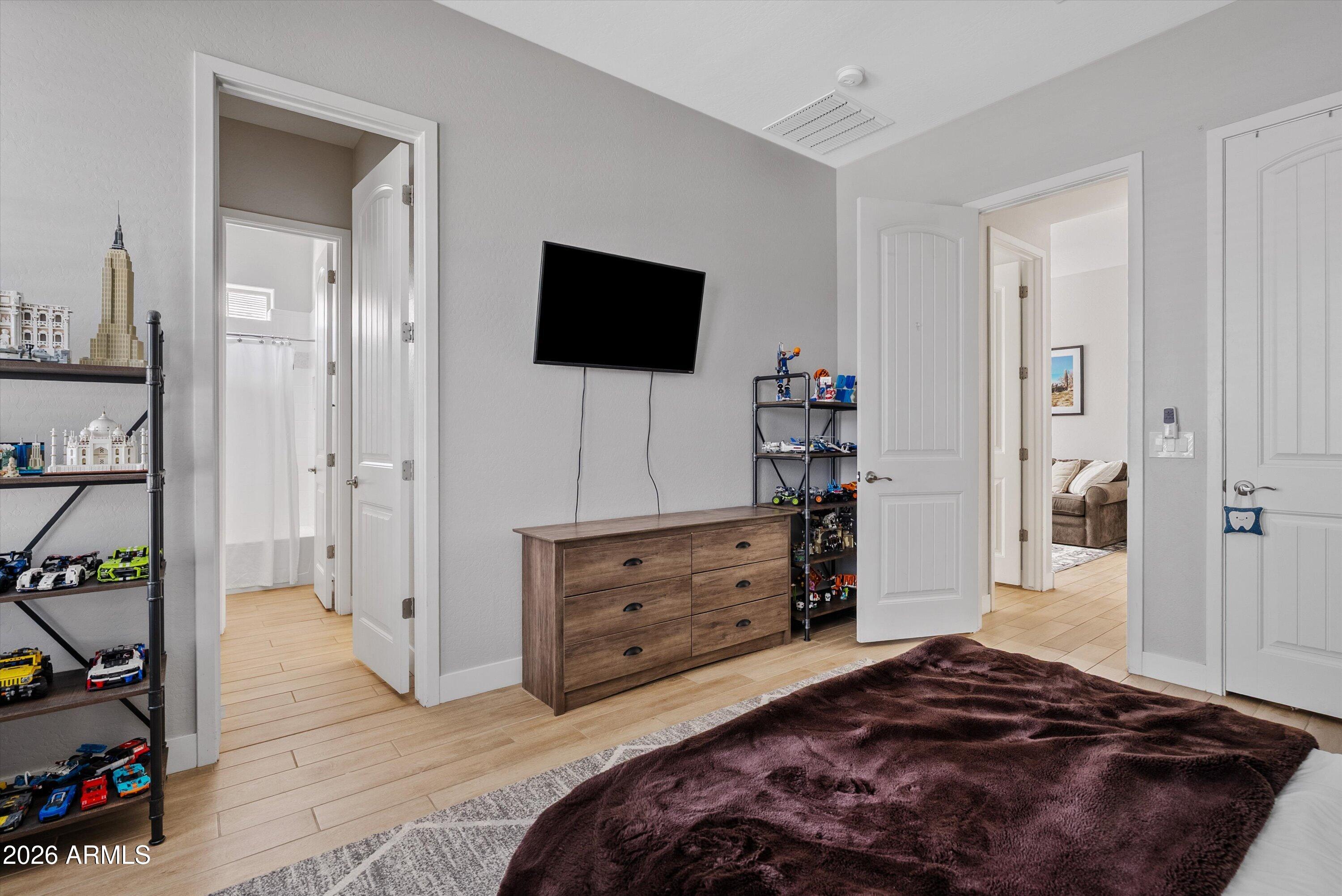 EASTMARK DEVELOPMENT UNIT 6 SOUTH PARCELS 6-7 AND - Residential