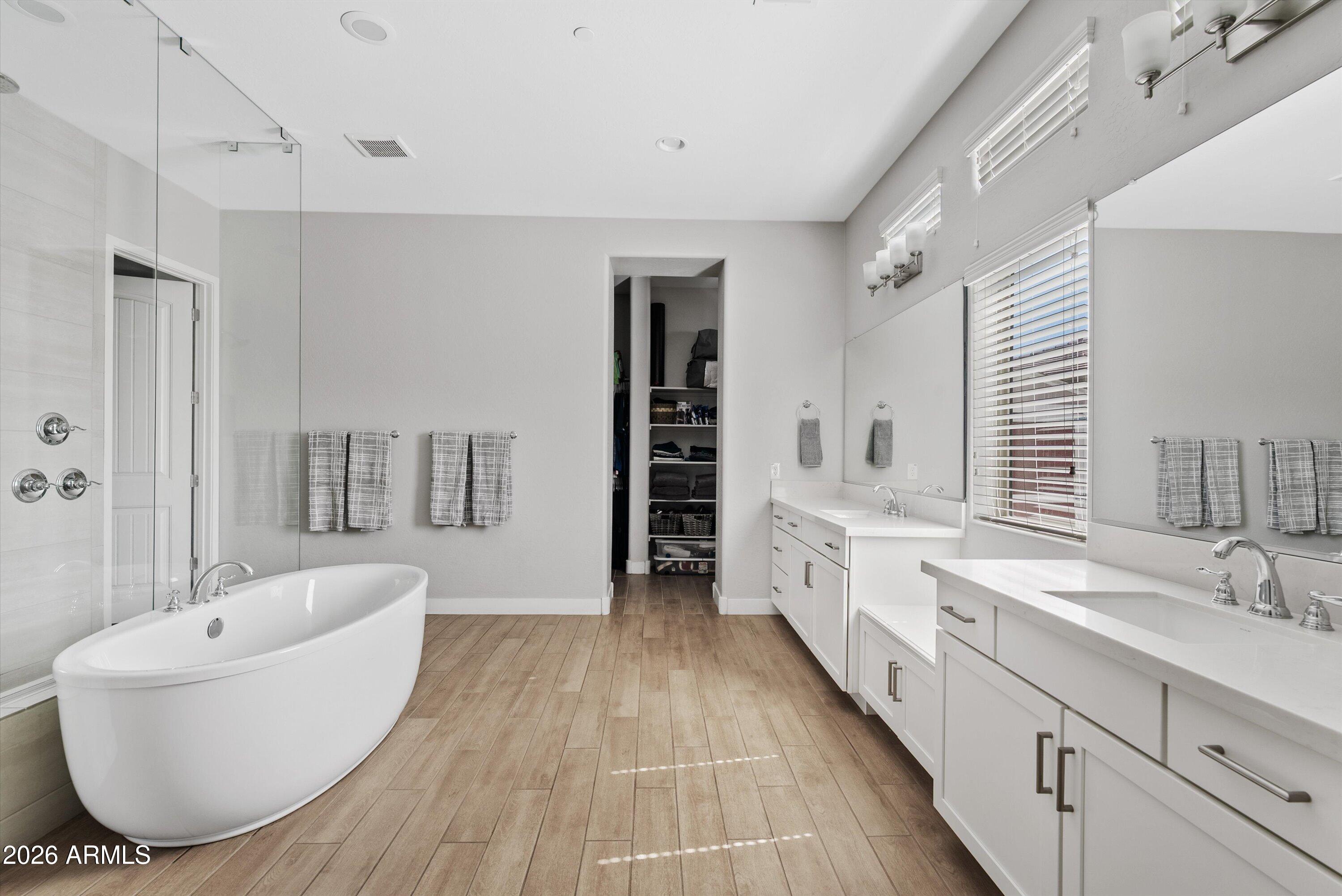 EASTMARK DEVELOPMENT UNIT 6 SOUTH PARCELS 6-7 AND - Residential