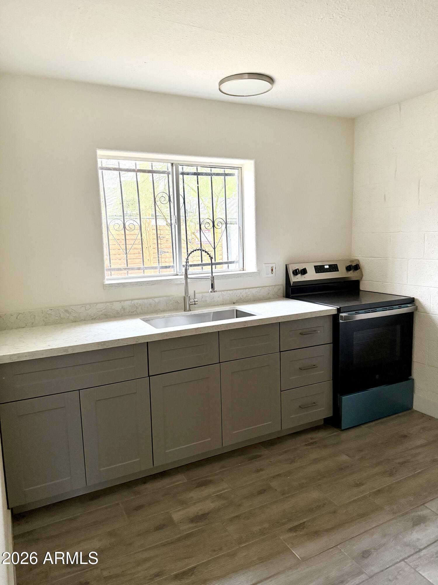 MT PLEASANT TRACT BLOCKS 2-5 - Residential Lease