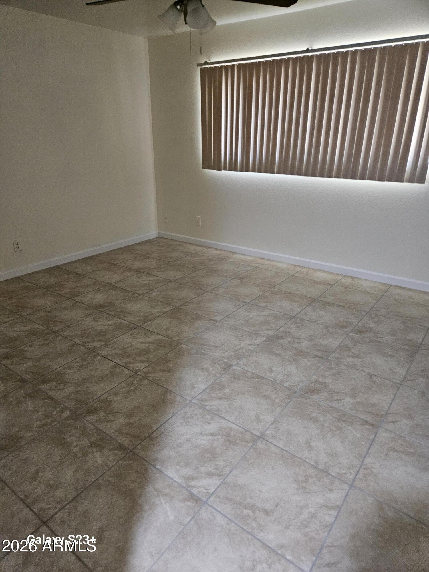 LAVEEN ESTATES 4 - Residential