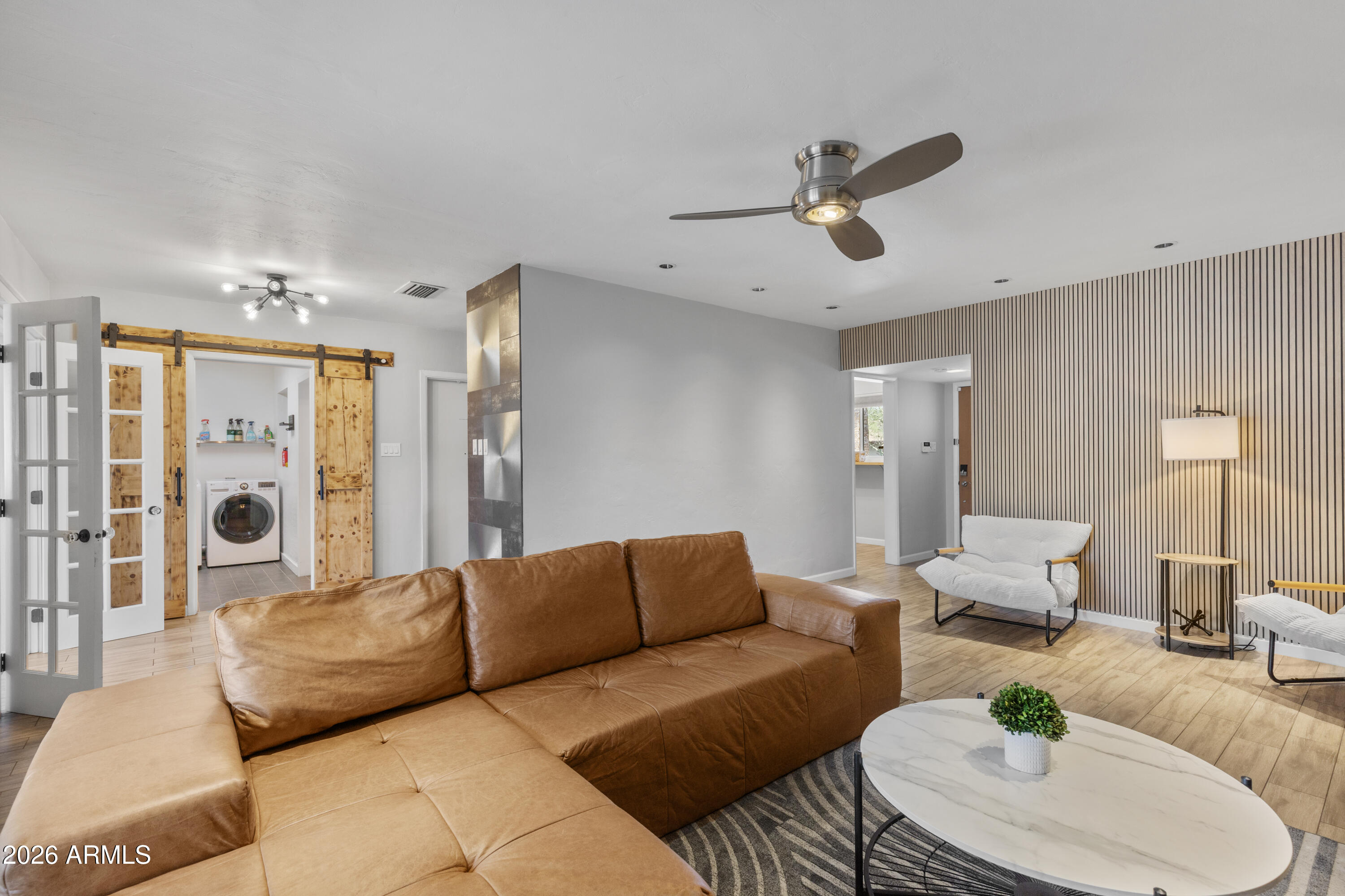 WESTERN VILLA 2 - Residential