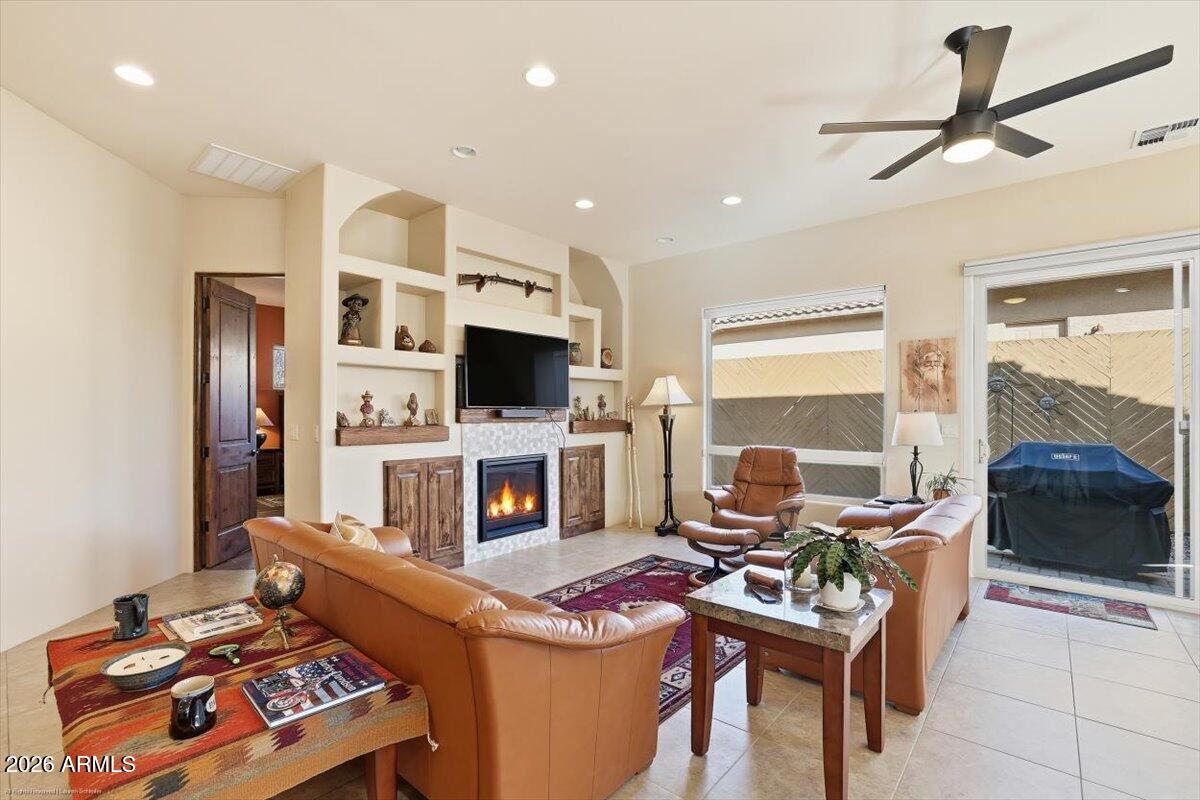 OAK CREEK COUNTRY CLUB WEST - Residential