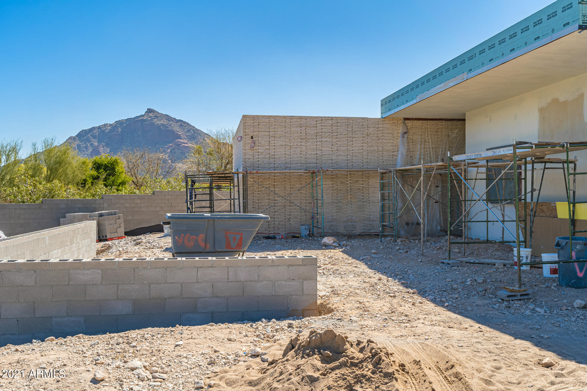 PARADISE HILLS 4 - Residential