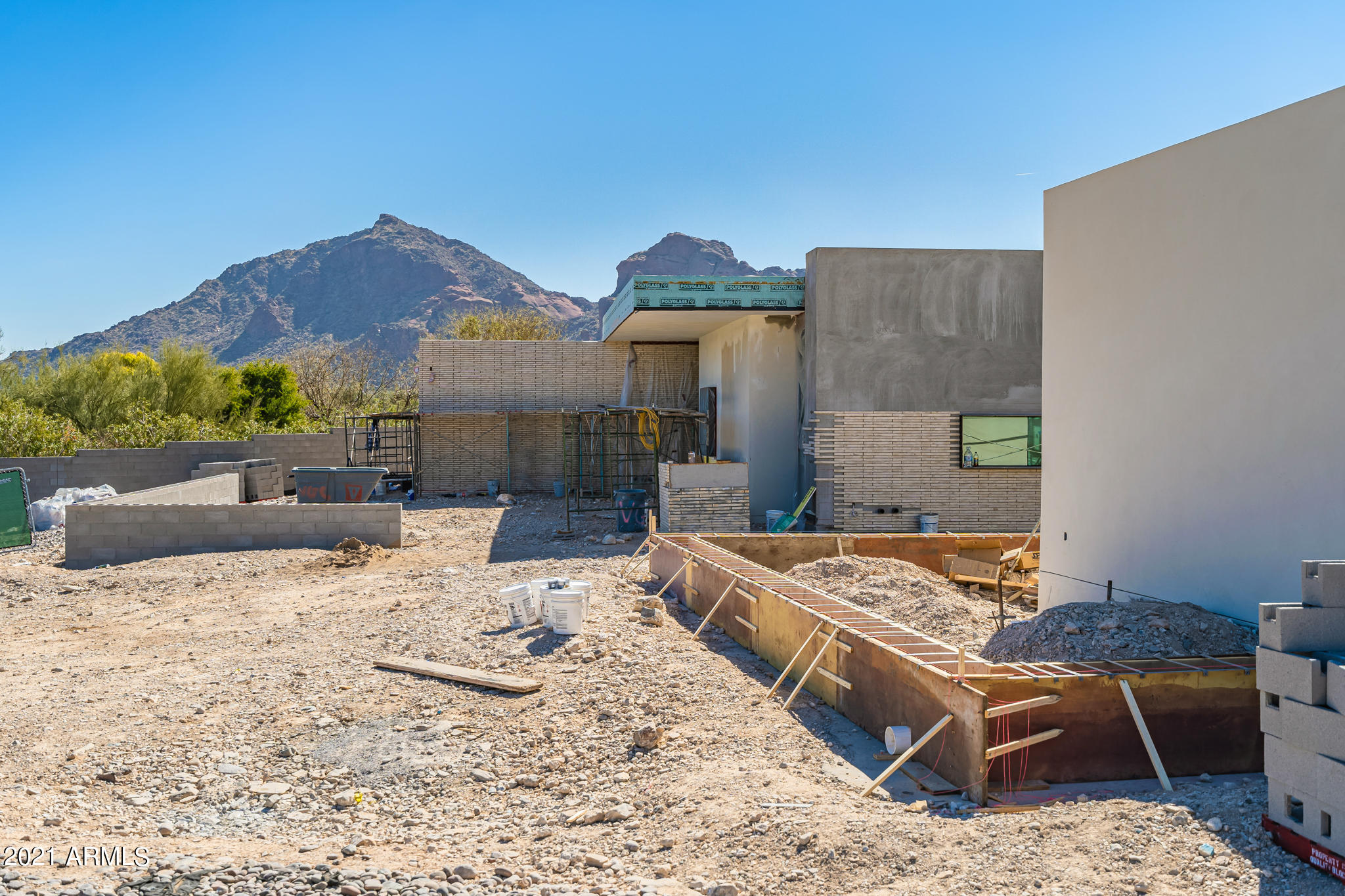 PARADISE HILLS 4 - Residential