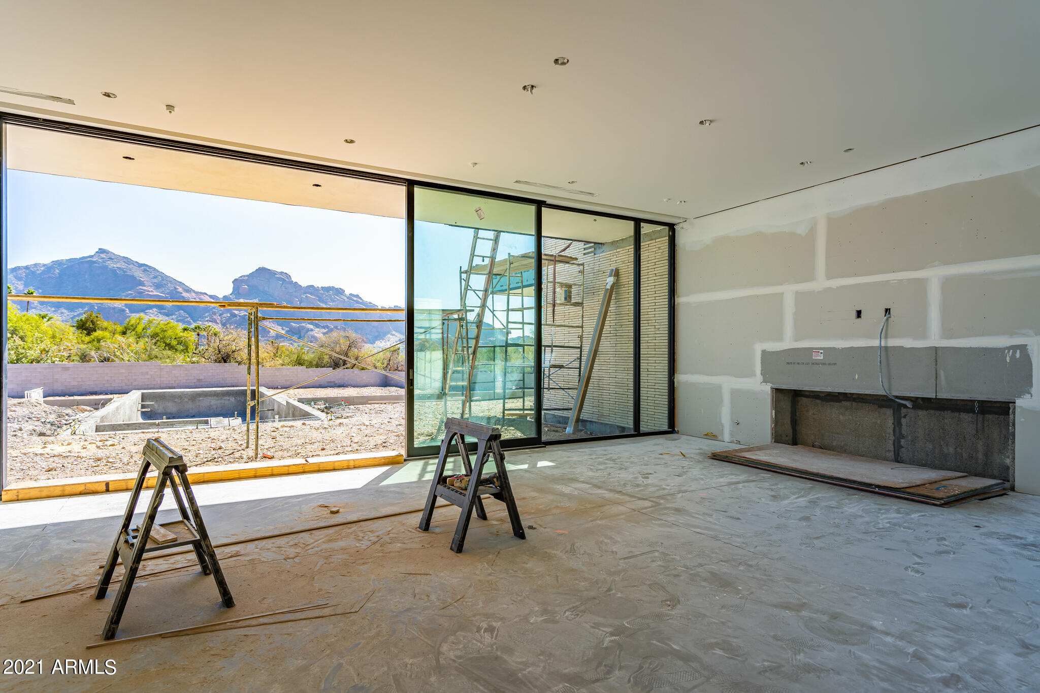 PARADISE HILLS 4 - Residential