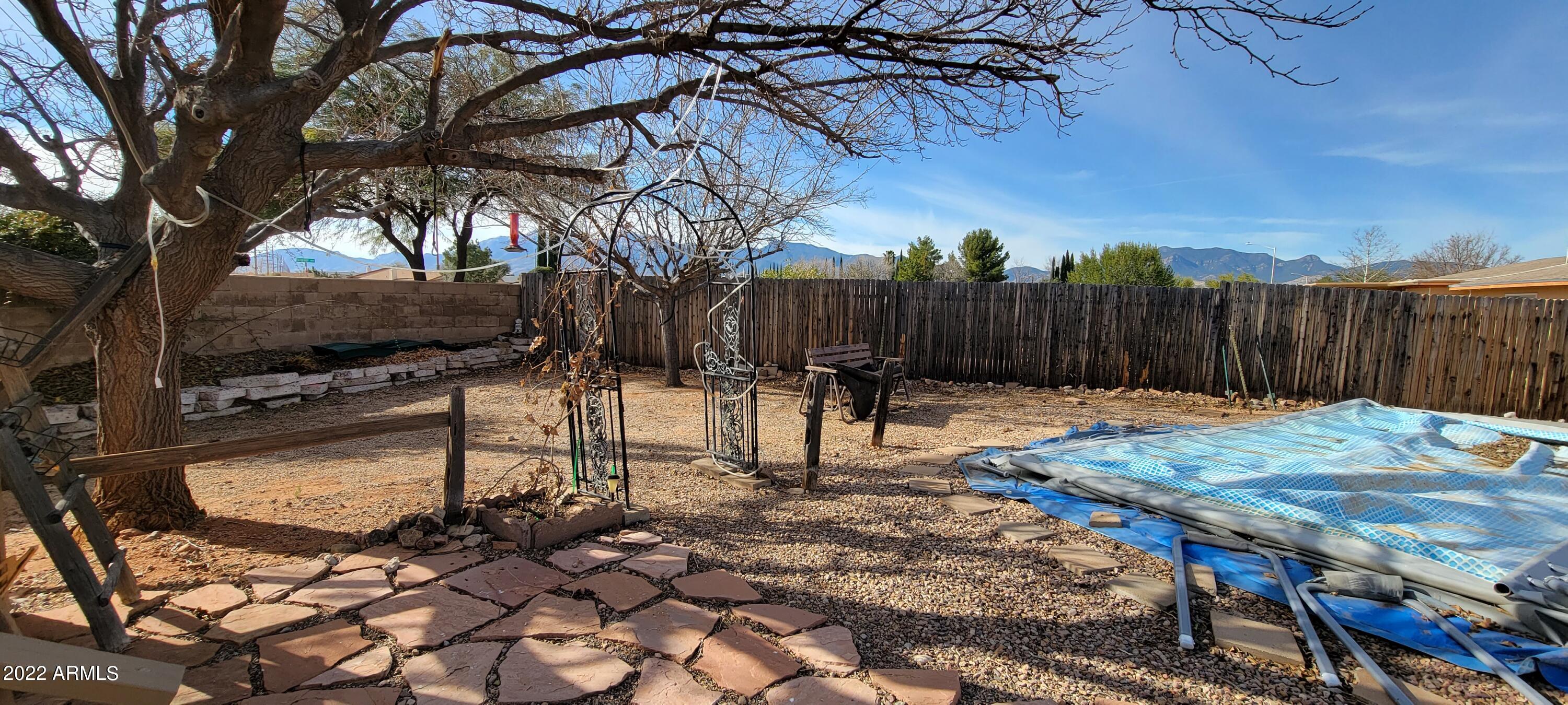 TRACT UNIT 110 - Residential