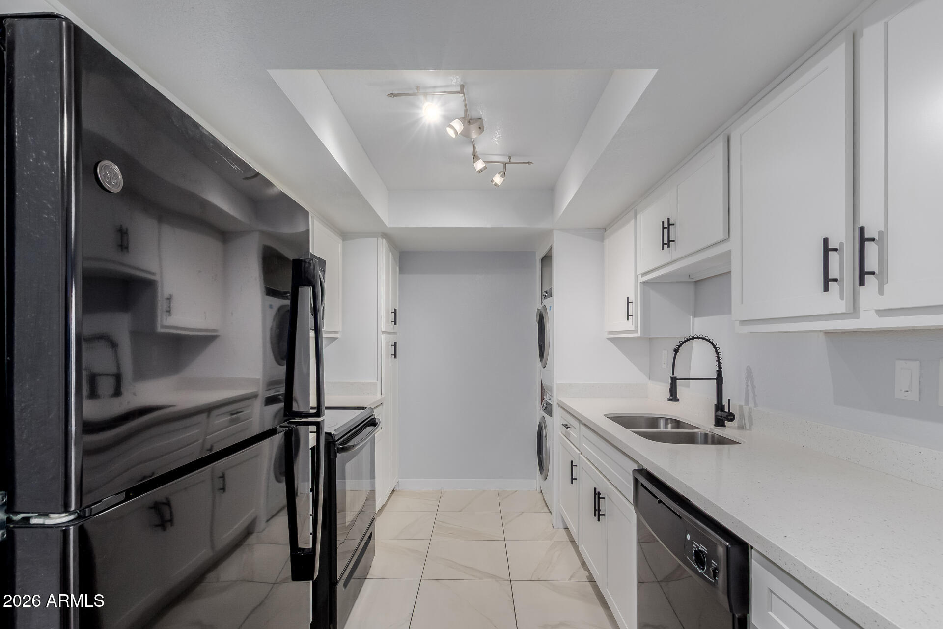 SADDLETREE CONDOMINIUMS - Residential