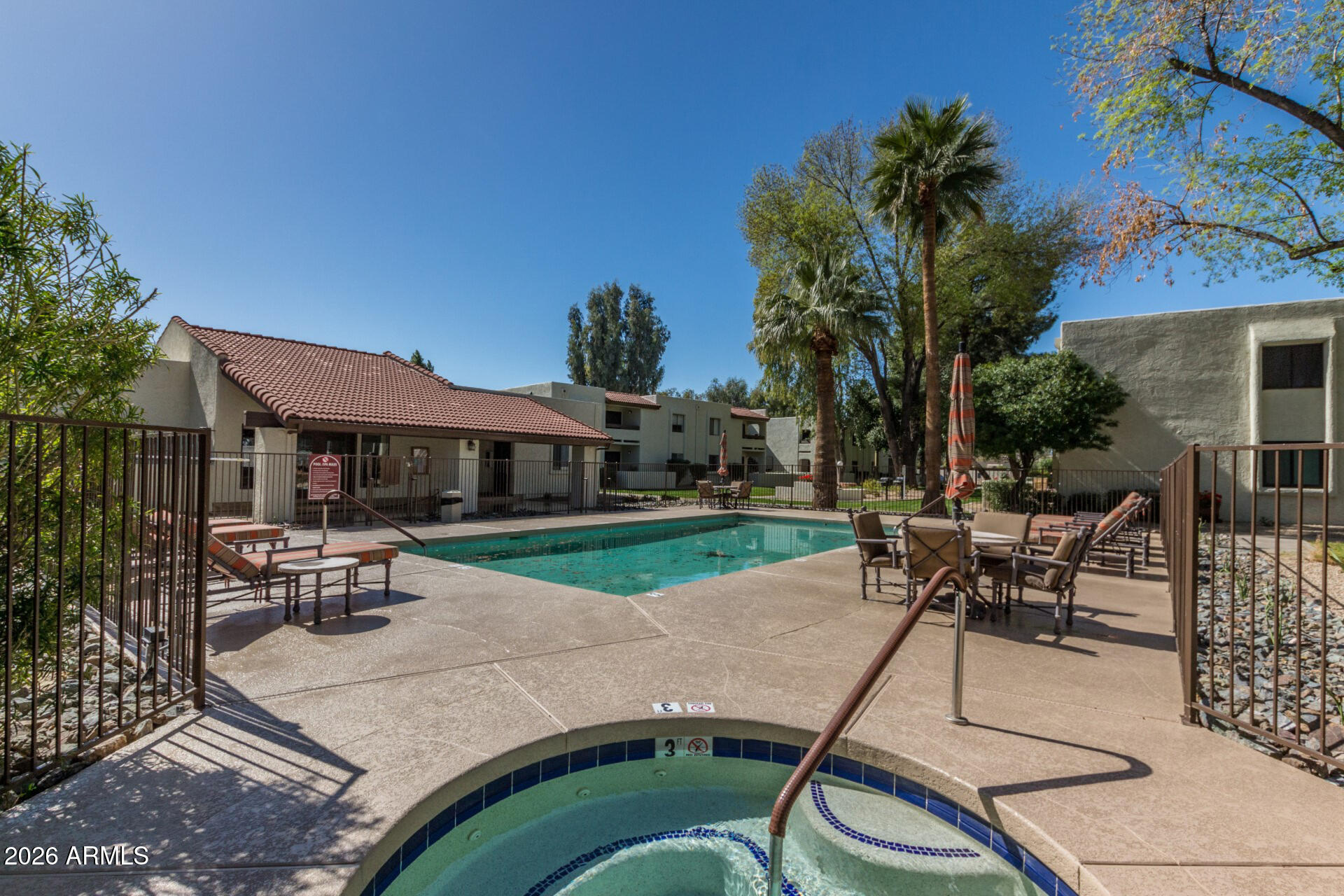 SADDLETREE CONDOMINIUMS - Residential