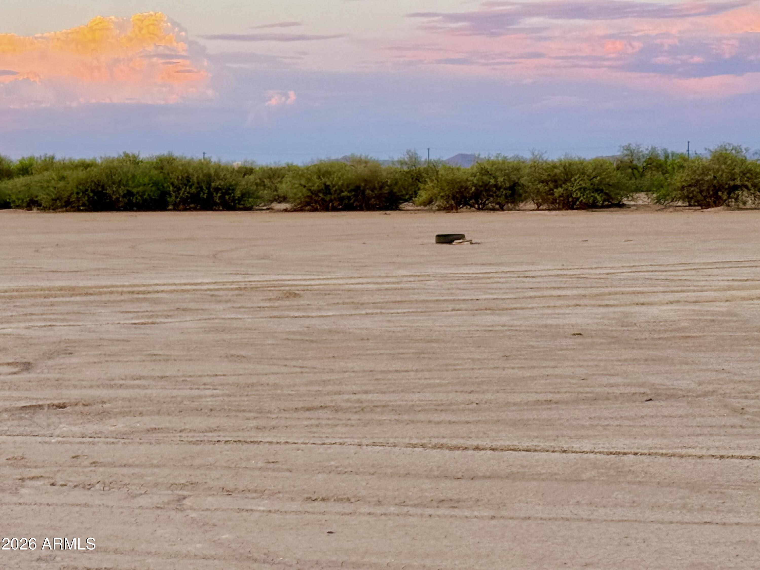 TOLTEC/ARIZONA VALLEY UNIT FIFTEEN - Land