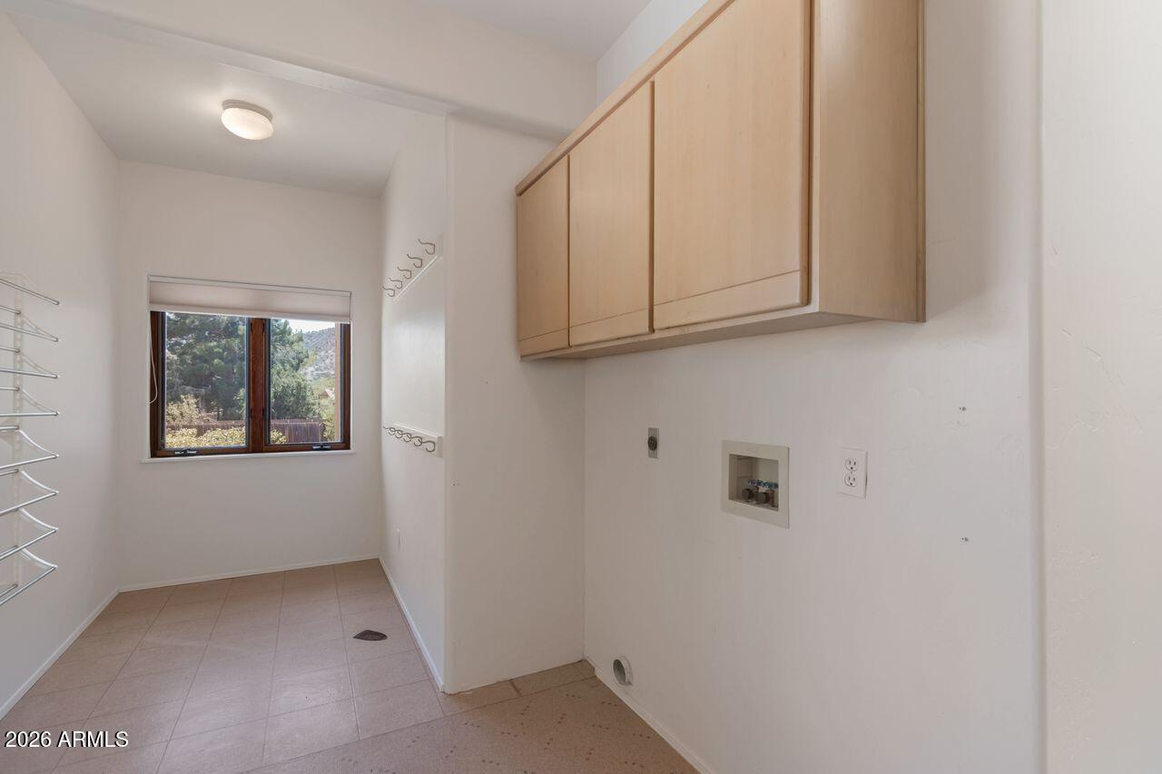 OAK CREEK COUNTRY CLUB ESTATES UNIT 1 REPLAT - Residential