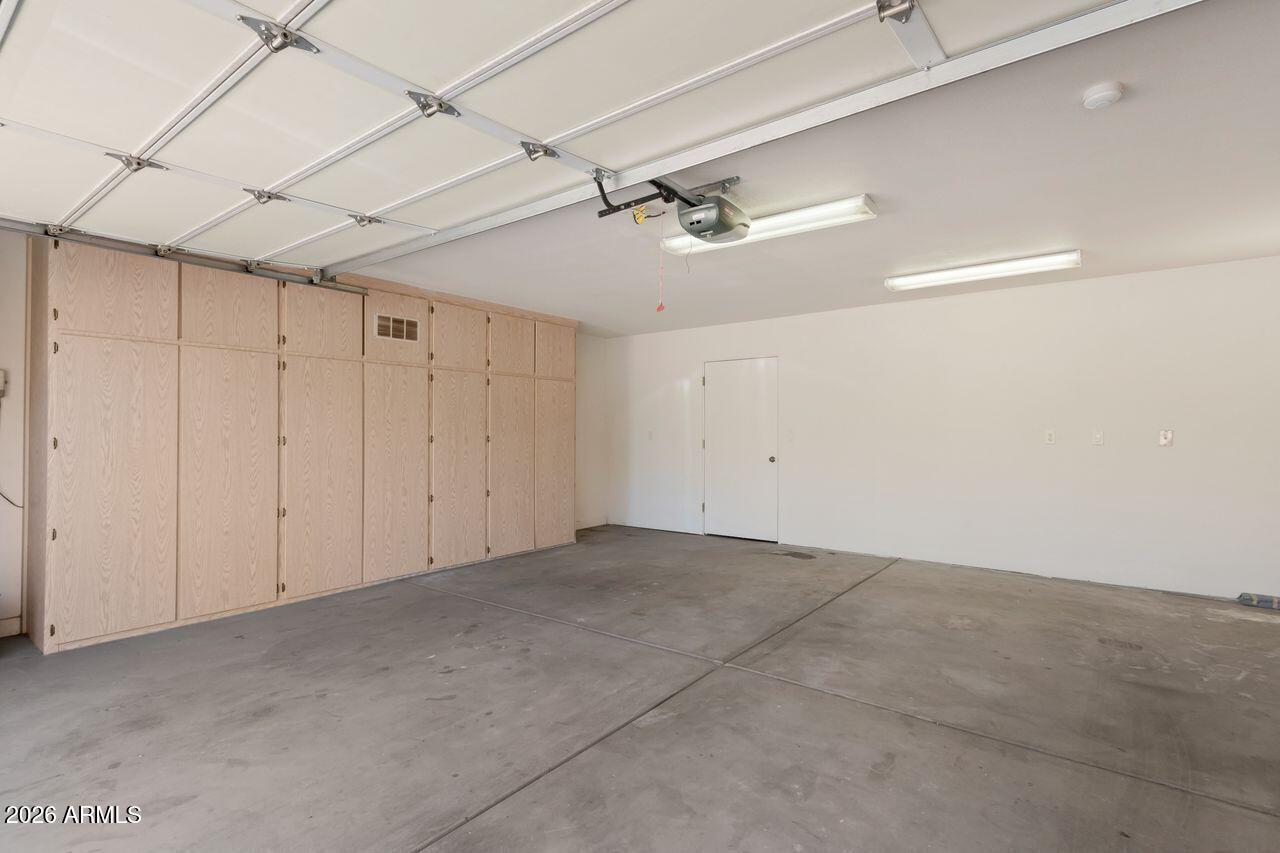 OAK CREEK COUNTRY CLUB ESTATES UNIT 1 REPLAT - Residential
