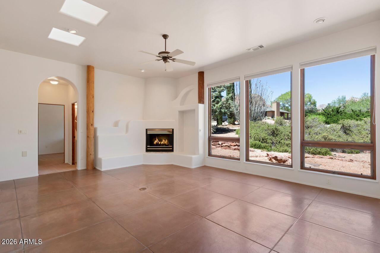 OAK CREEK COUNTRY CLUB ESTATES UNIT 1 REPLAT - Residential