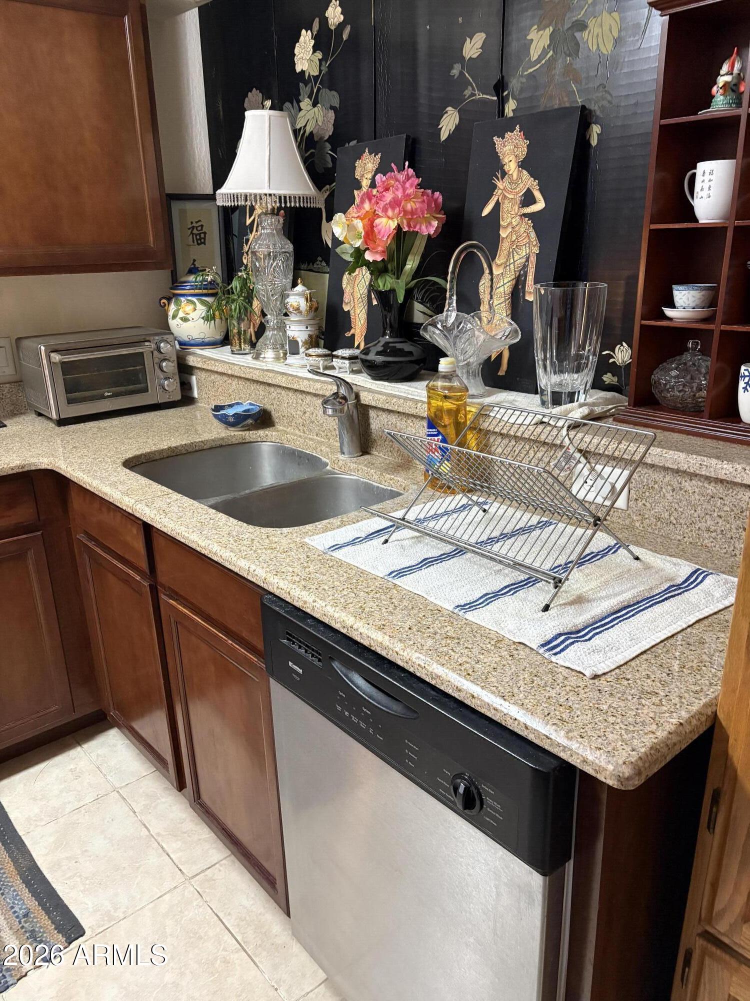 BEAVER CREEK VILLA CONDOMINIUMS - Residential