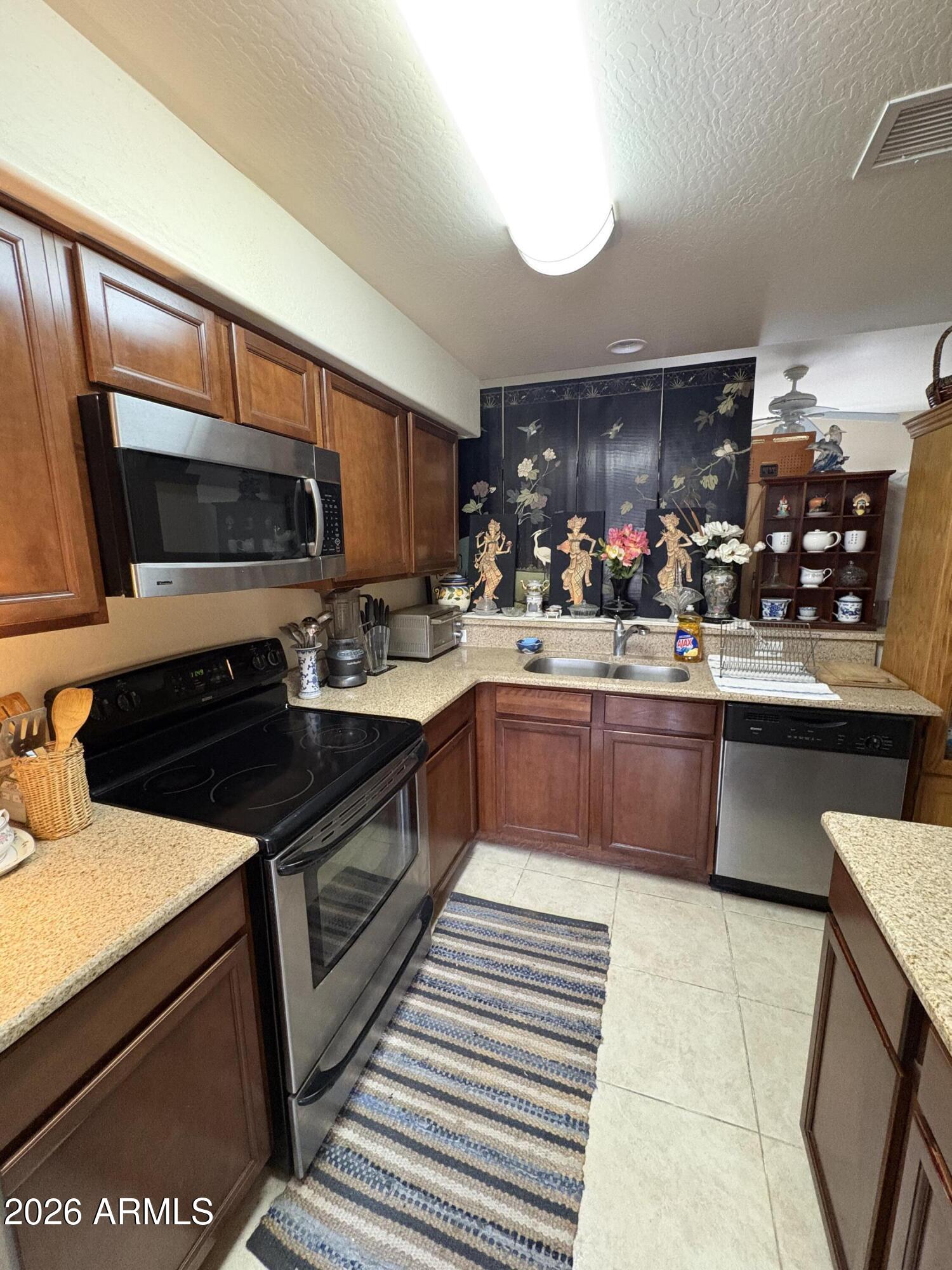 BEAVER CREEK VILLA CONDOMINIUMS - Residential