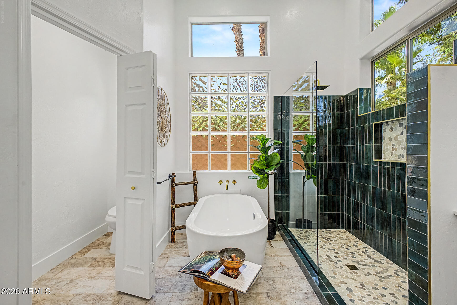 MARAVILLA TWO - Residential