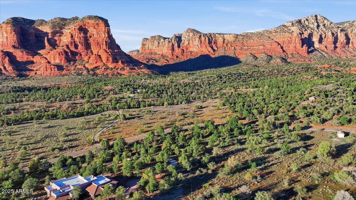 Under 5 Acres - Land