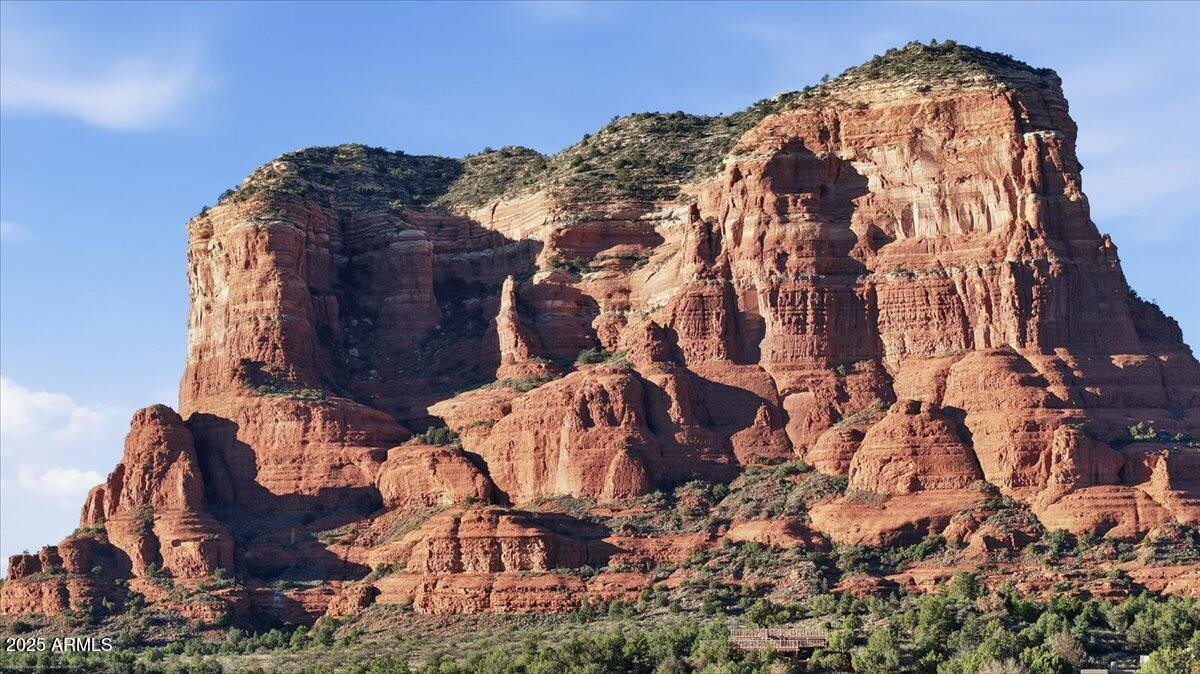 Under 5 Acres - Land
