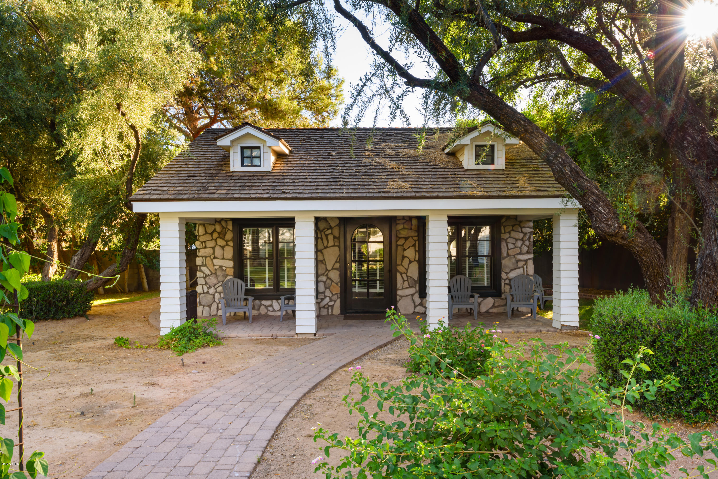 Arcadia Manors - Residential