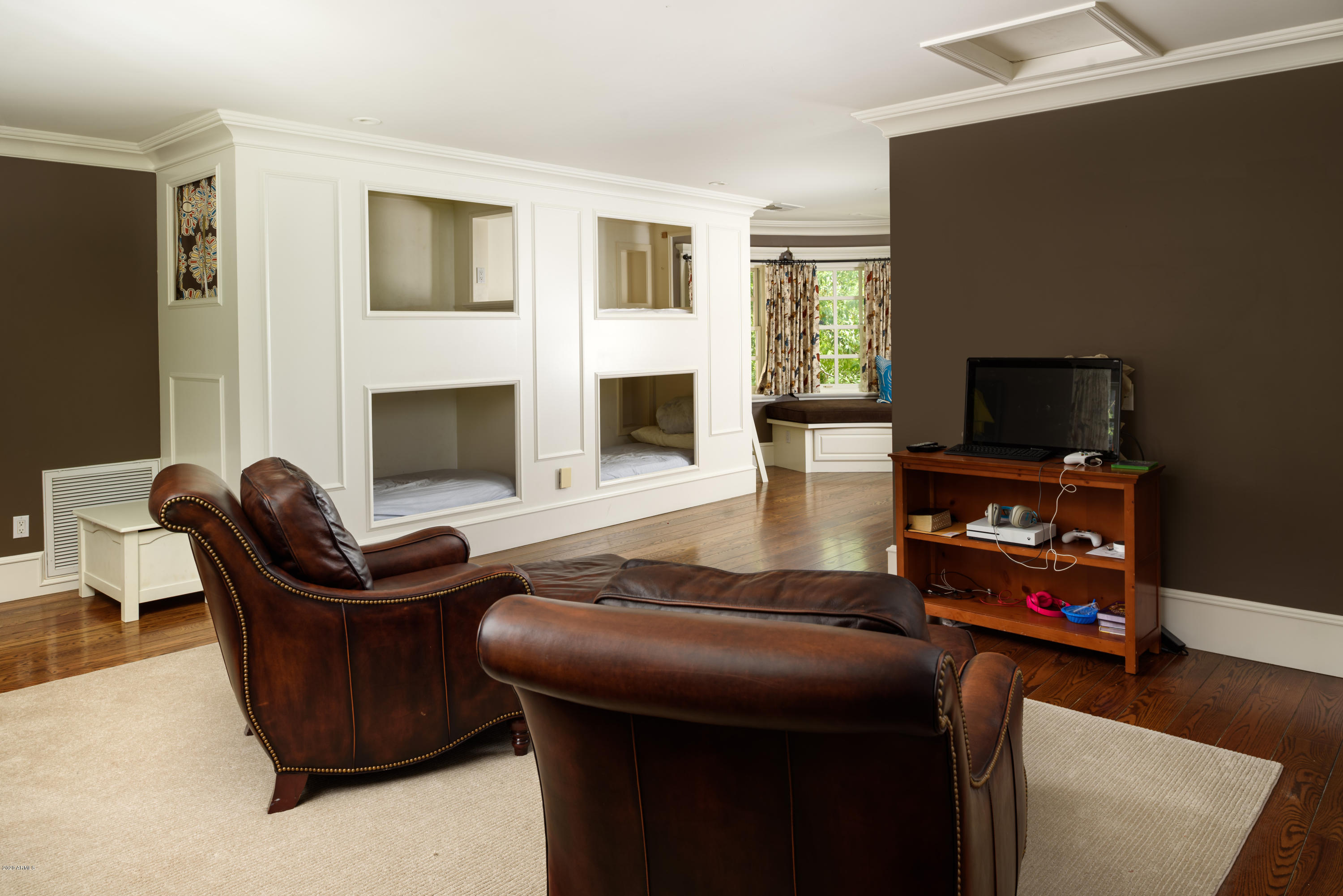 Arcadia Manors - Residential