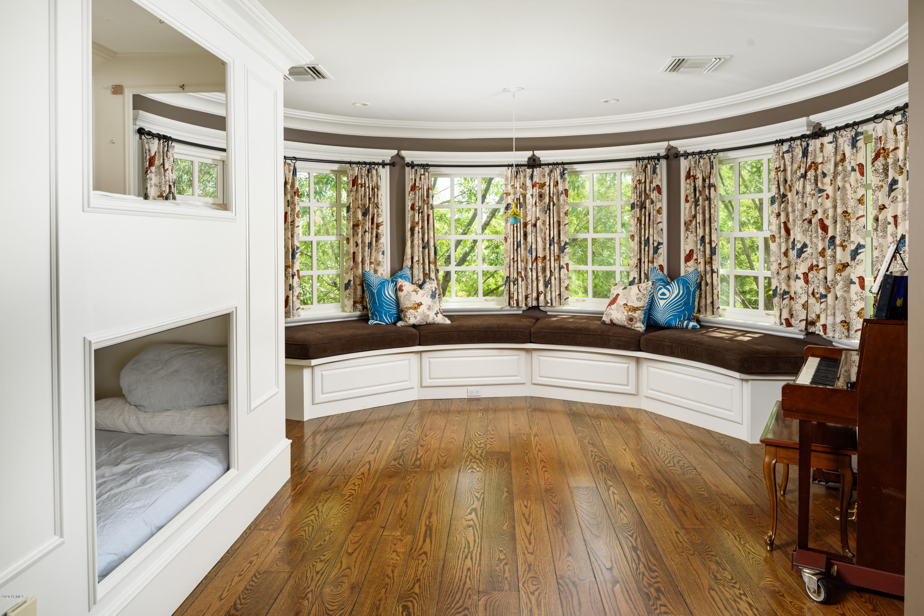 Arcadia Manors - Residential