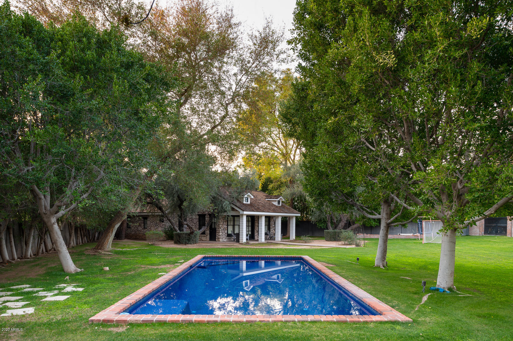 Arcadia Manors - Residential