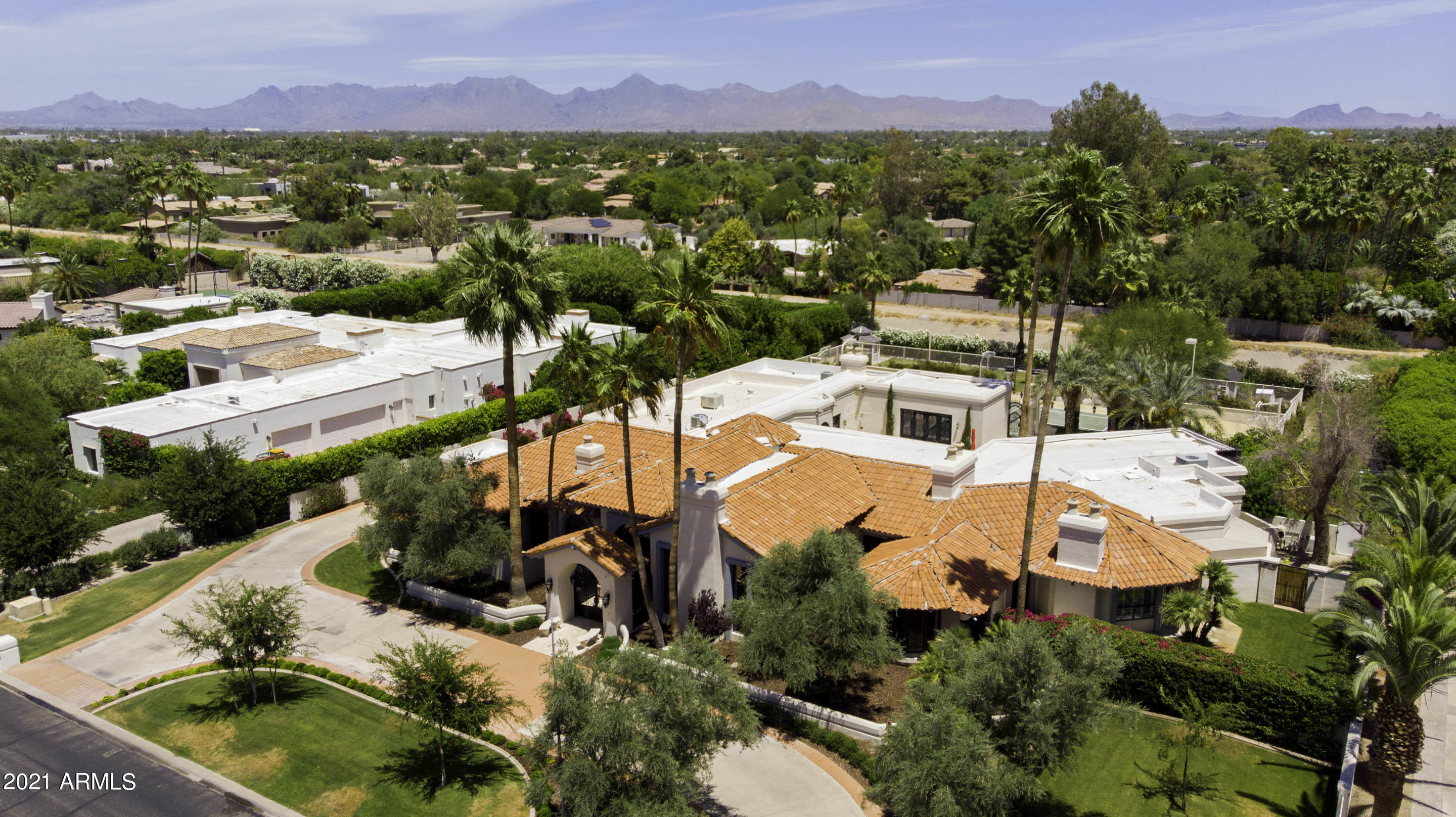 CAMELBACK COUNTRY ESTATES UNIT 1 LOTS 1 THRU 23 25 - Residential
