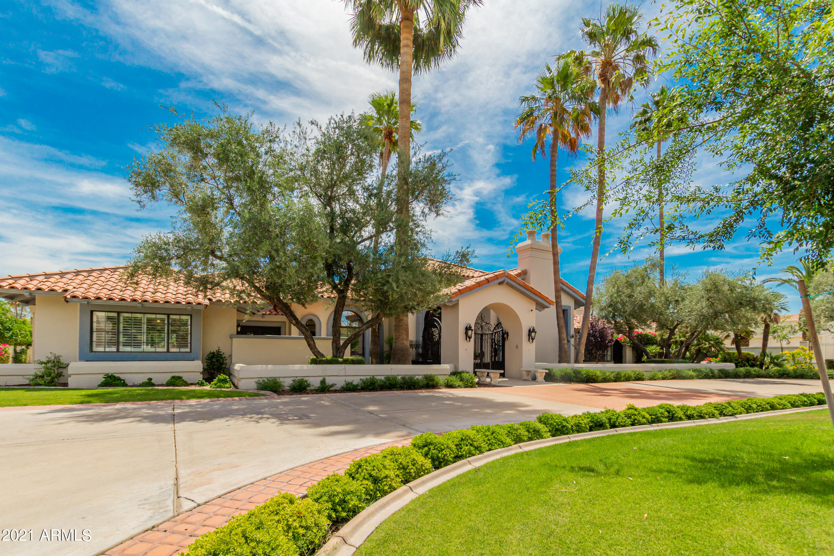 CAMELBACK COUNTRY ESTATES UNIT 1 LOTS 1 THRU 23 25 - Residential