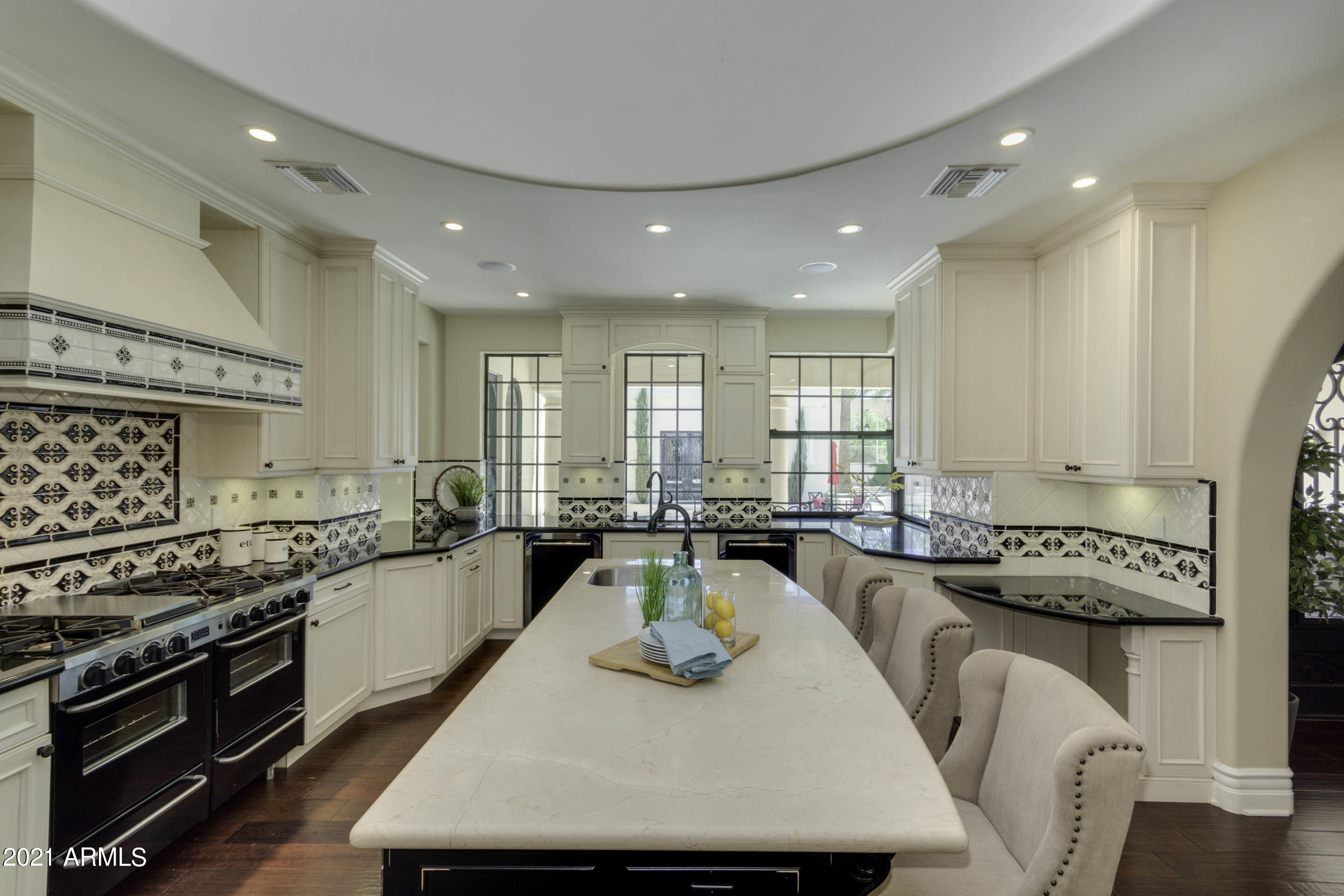 CAMELBACK COUNTRY ESTATES UNIT 1 LOTS 1 THRU 23 25 - Residential