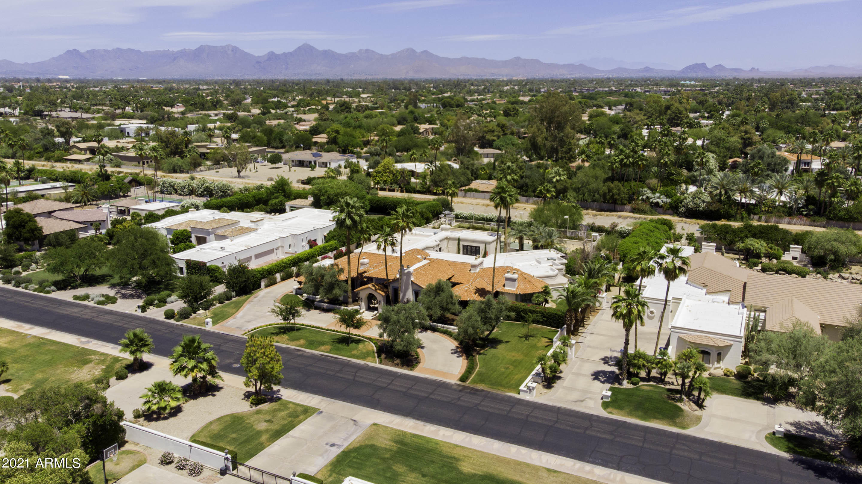 CAMELBACK COUNTRY ESTATES UNIT 1 LOTS 1 THRU 23 25 - Residential