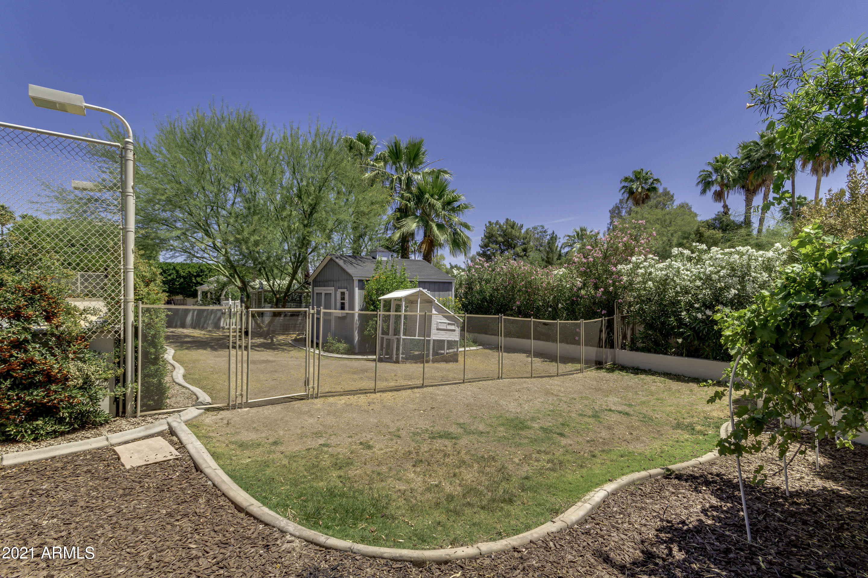 CAMELBACK COUNTRY ESTATES UNIT 1 LOTS 1 THRU 23 25 - Residential