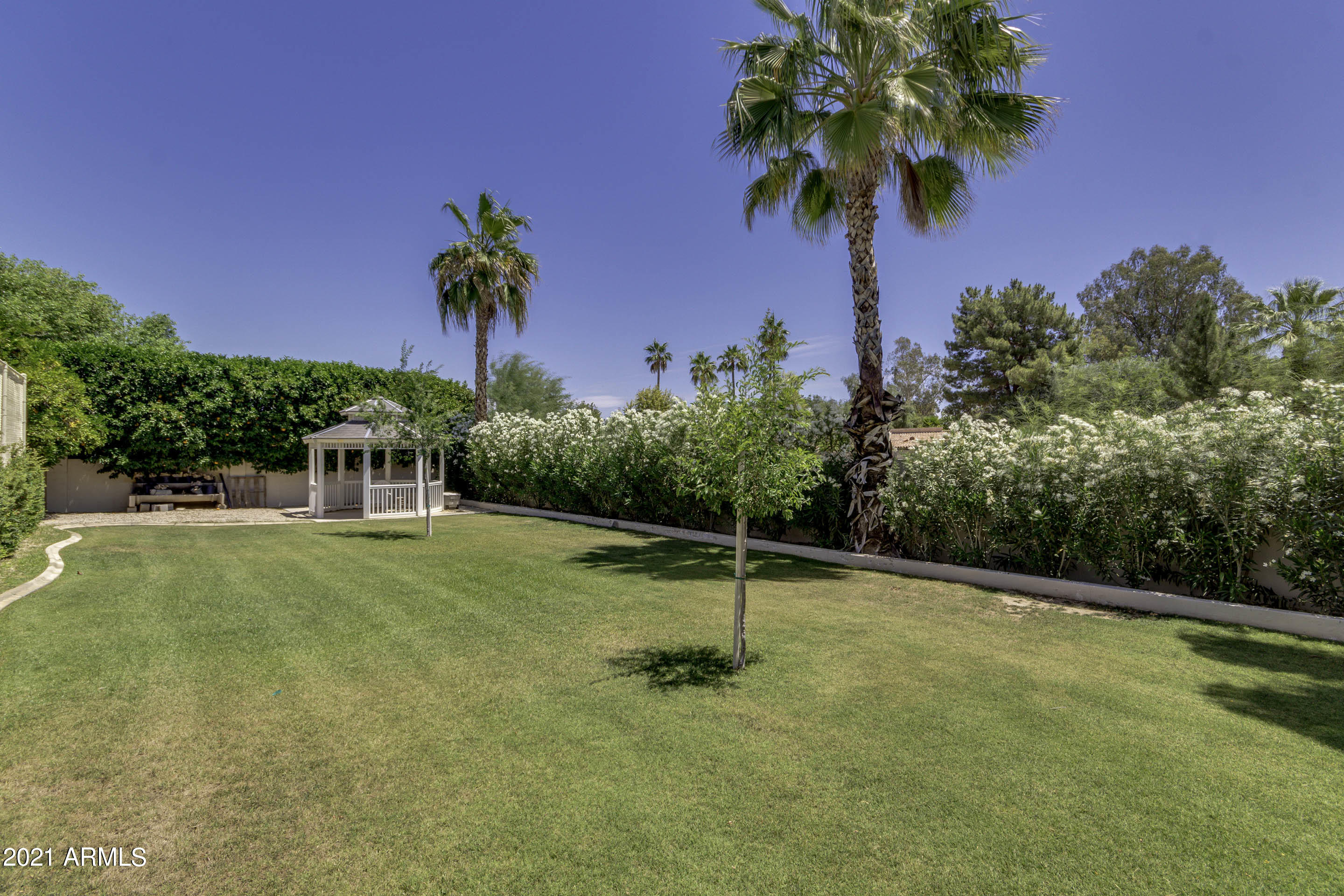 CAMELBACK COUNTRY ESTATES UNIT 1 LOTS 1 THRU 23 25 - Residential