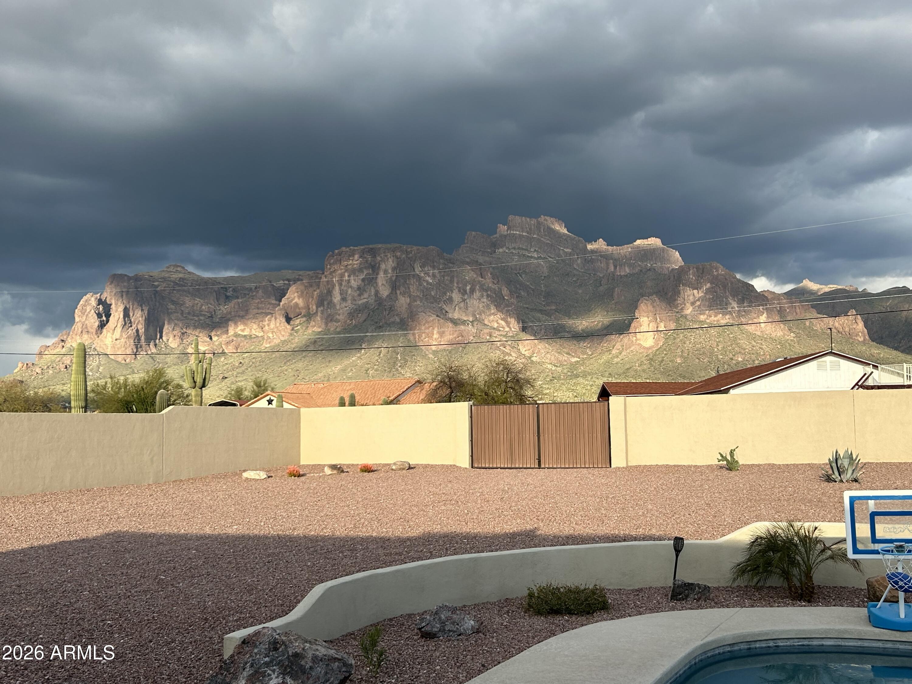 S13 T1N R8E - Residential