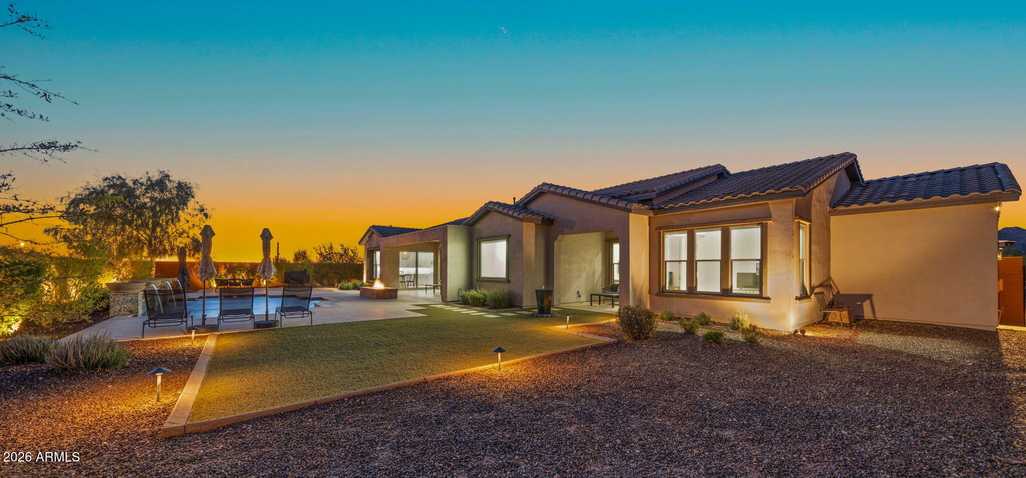 LONE MOUNTAIN - Residential