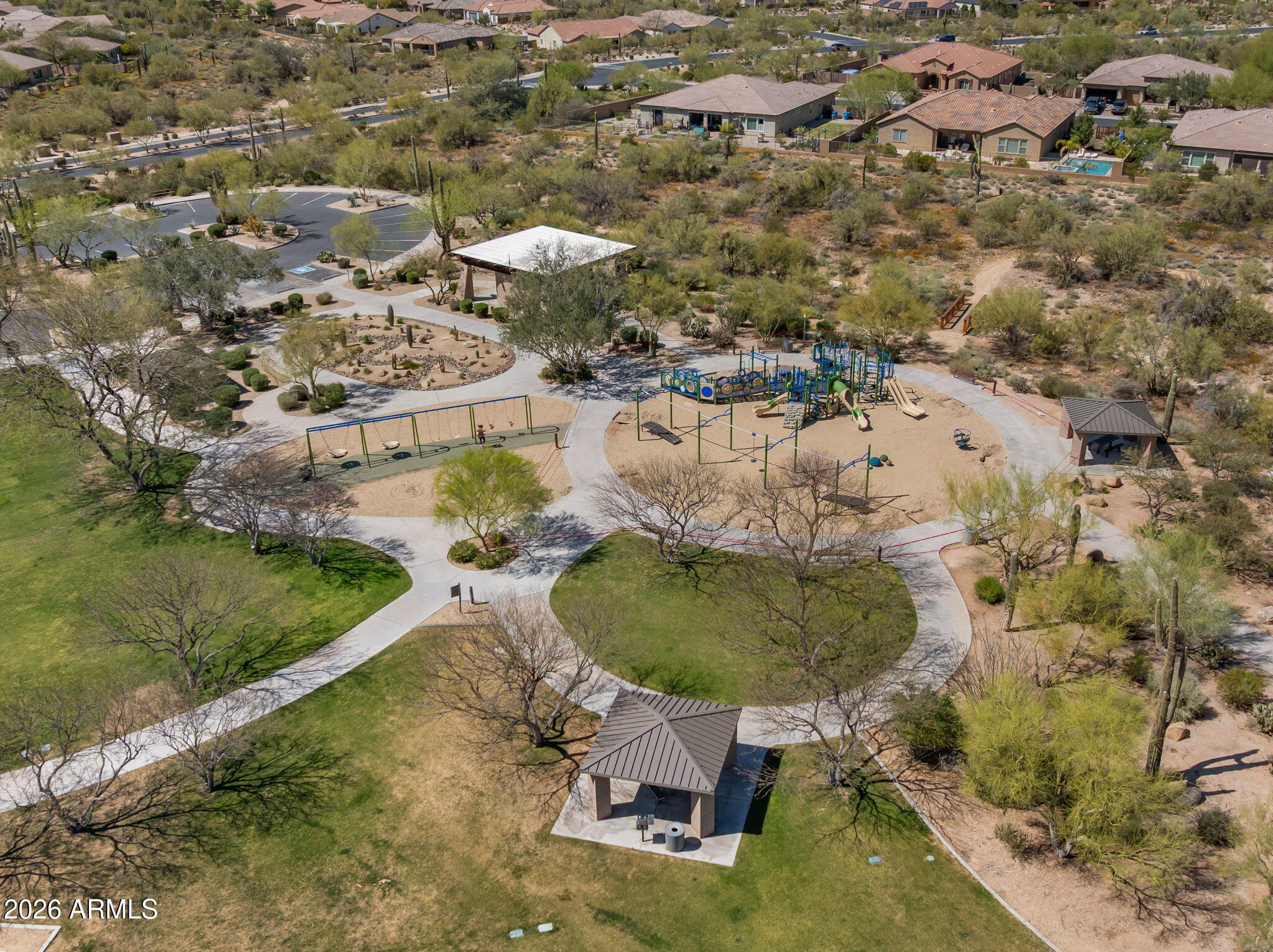 LONE MOUNTAIN - Residential