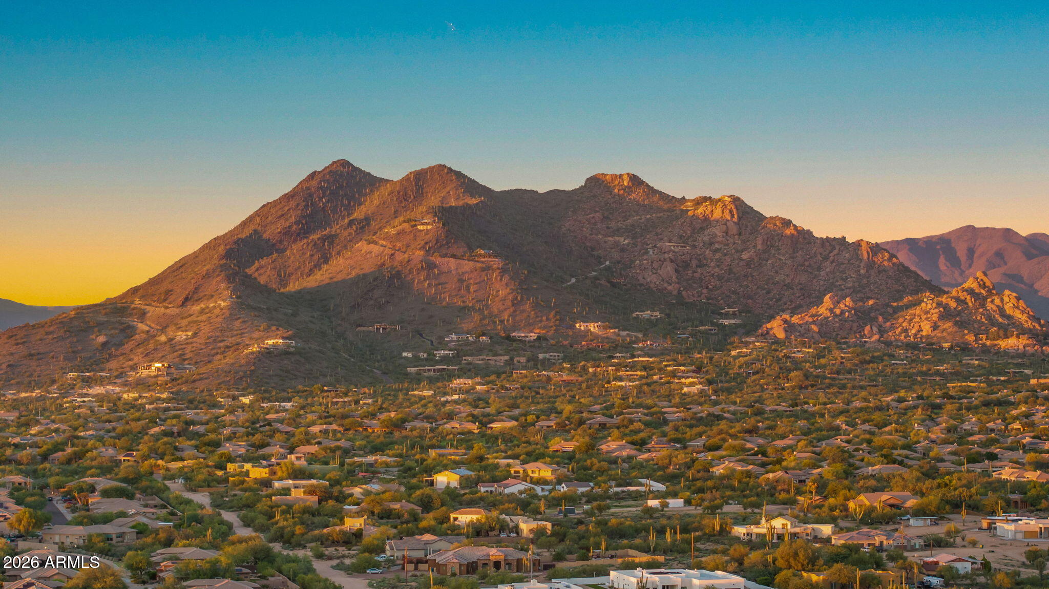 LONE MOUNTAIN - Residential