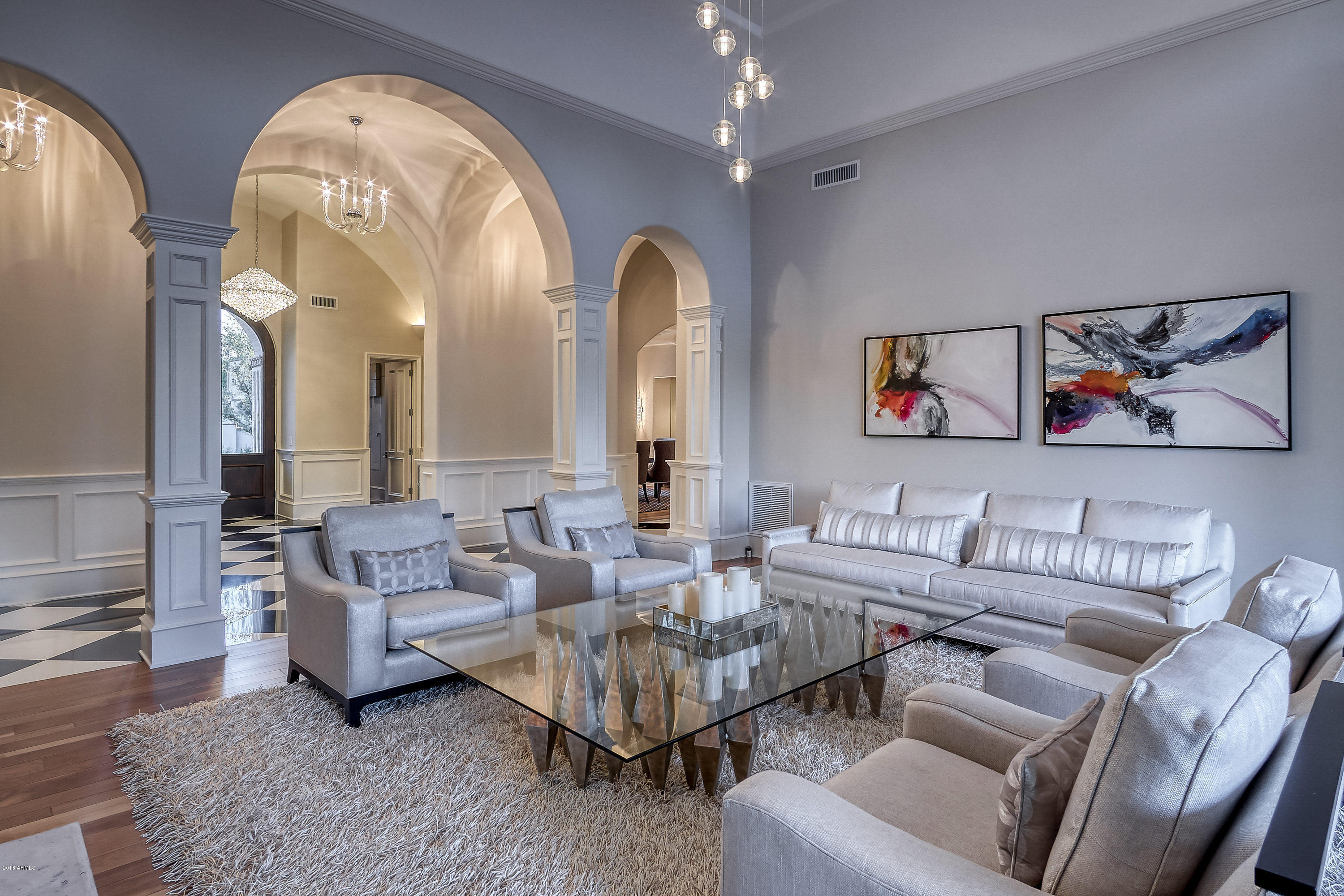 LONGTAIL RUN - Residential