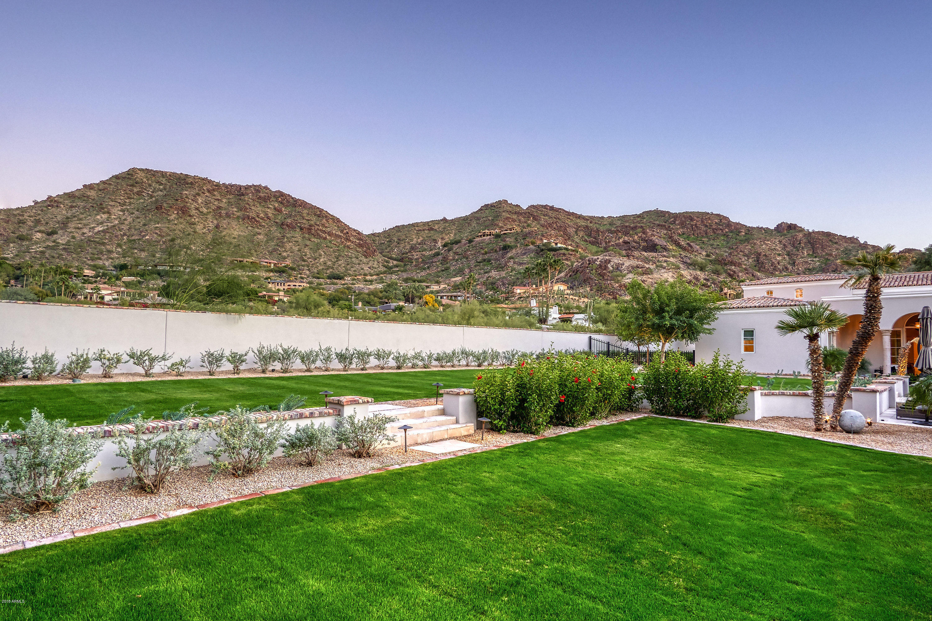 LONGTAIL RUN - Residential